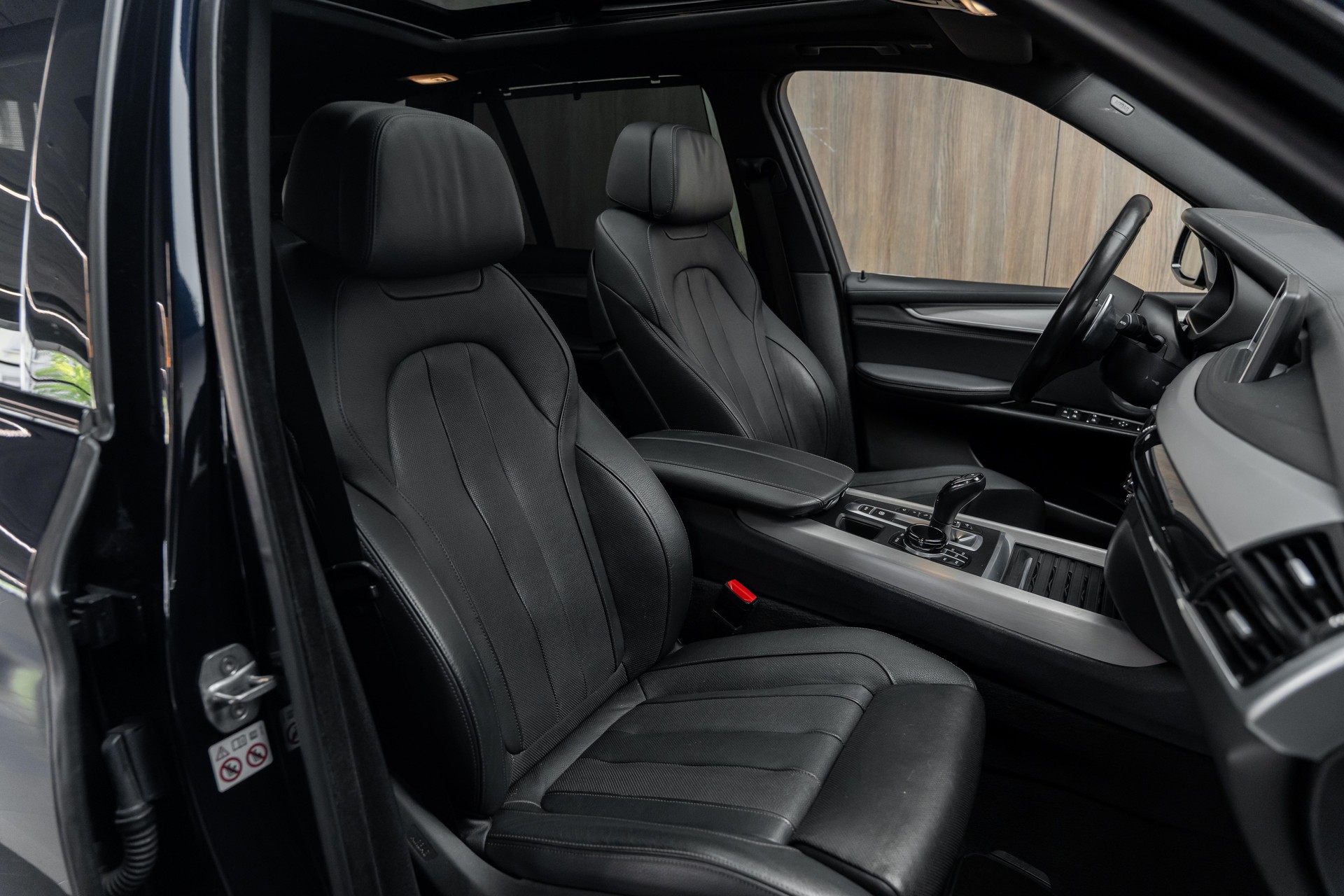BMW X5 xDrive M50d Pure M Sport Plus Steptronic | All Black-image-8