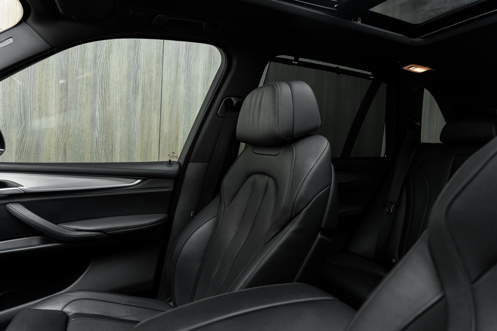 BMW X5 xDrive M50d Pure M Sport Plus Steptronic | All Black-image-6