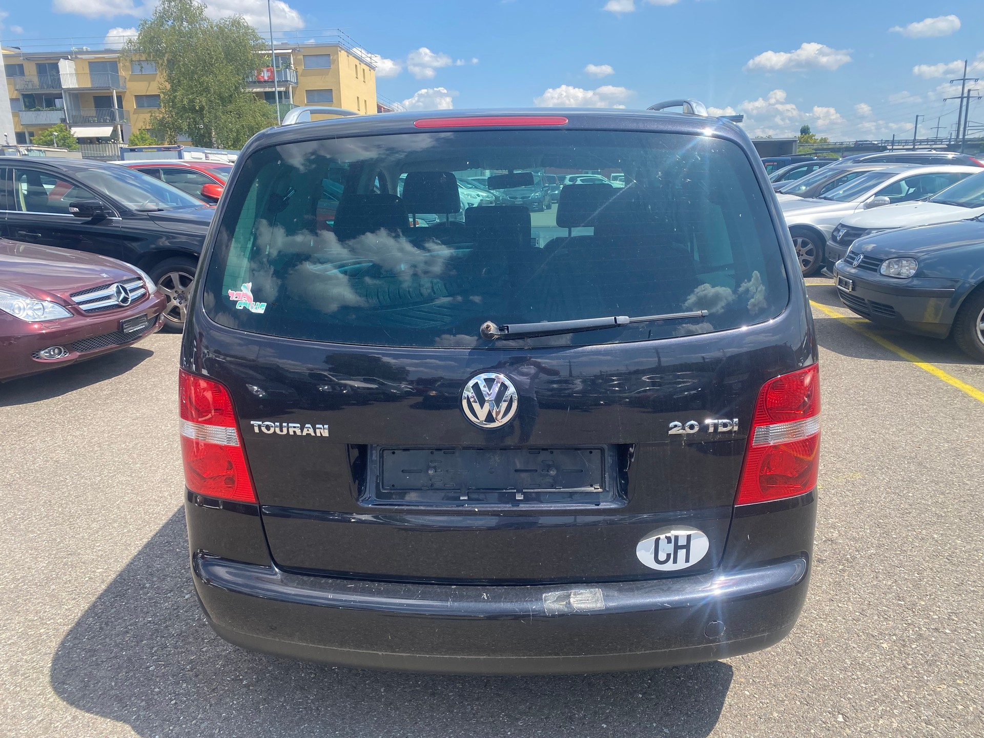 VW Touran 2.0 TDI Trendline-image-7