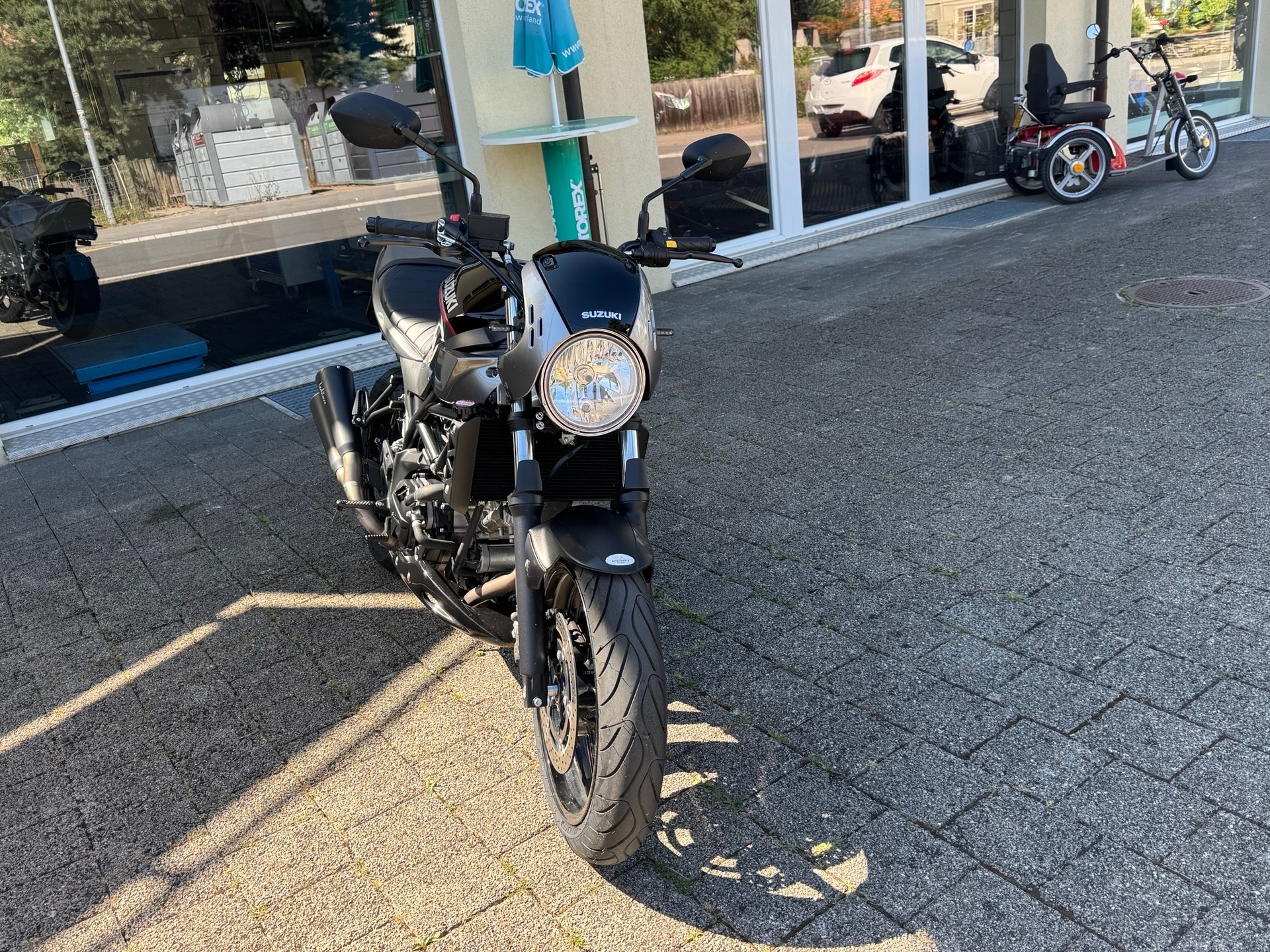 SUZUKI SV 650 XA ABS L8-image-1
