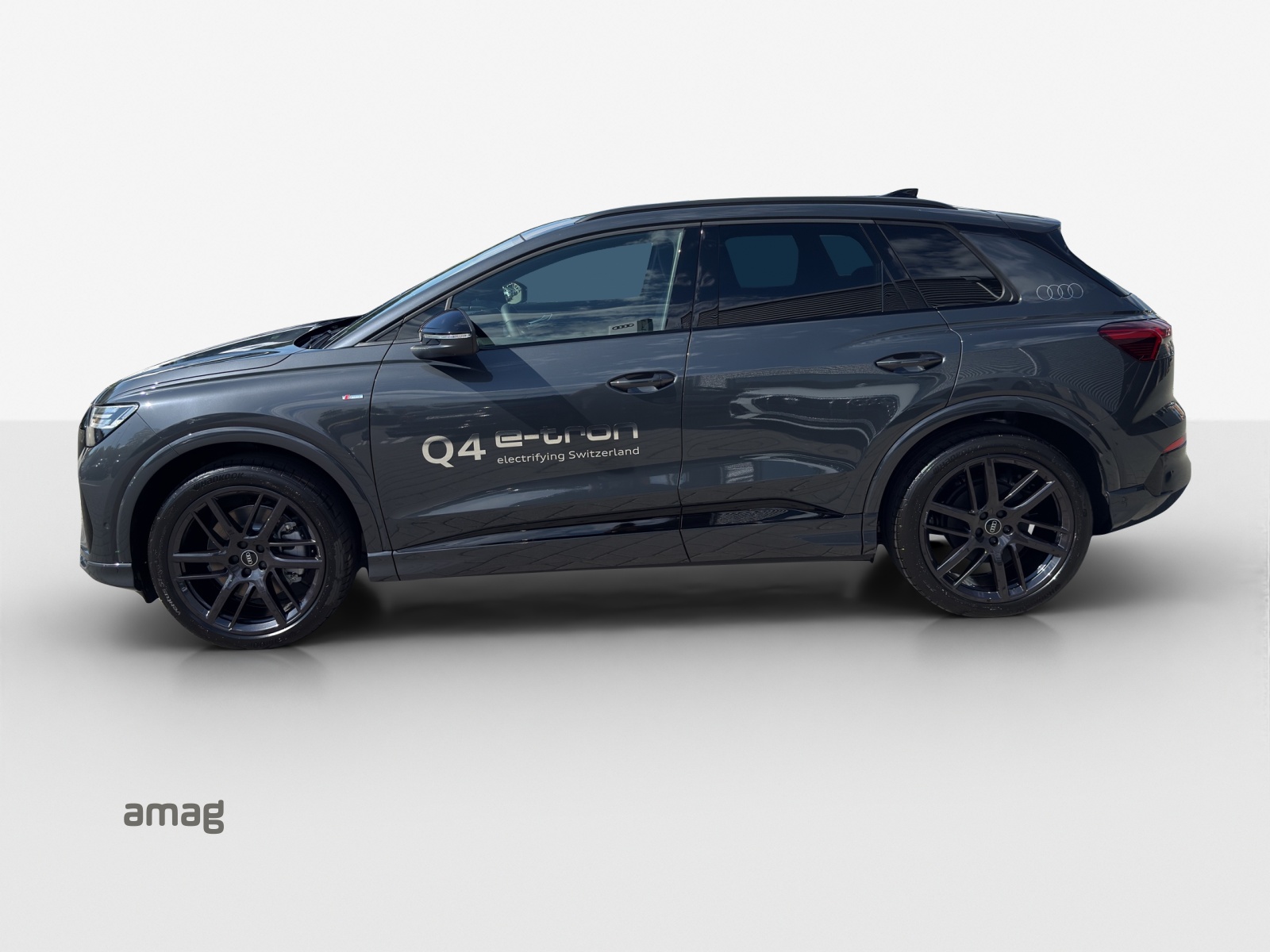 AUDI Q4 e-tron SUV quattro performance-image-1