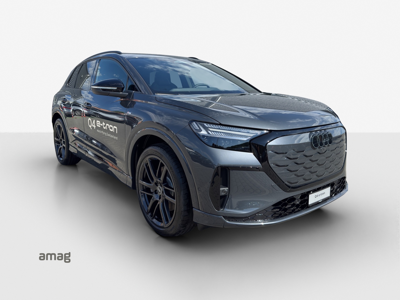 AUDI Q4 e-tron SUV quattro performance-image-5