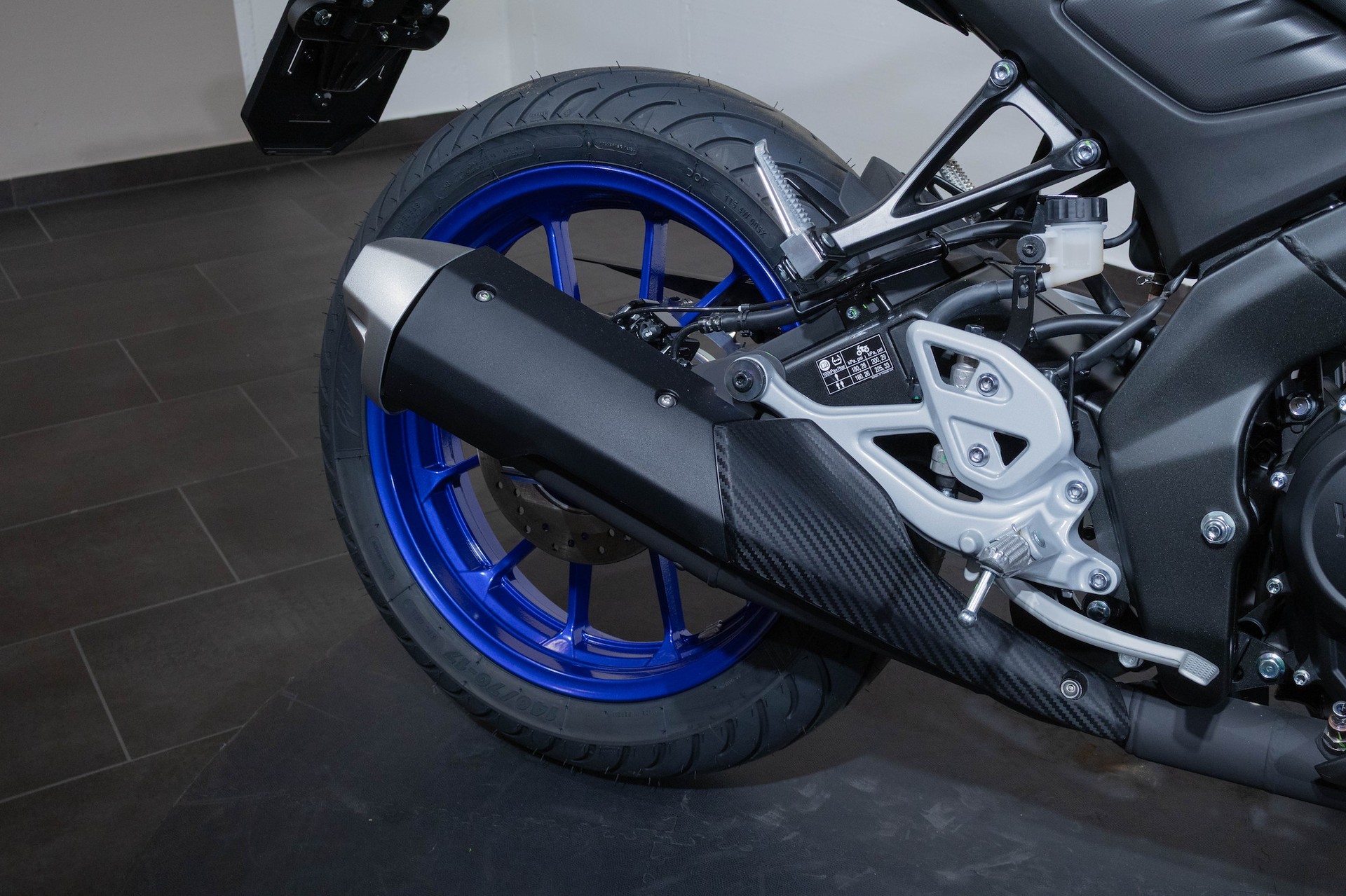 YAMAHA MT-125-image-12