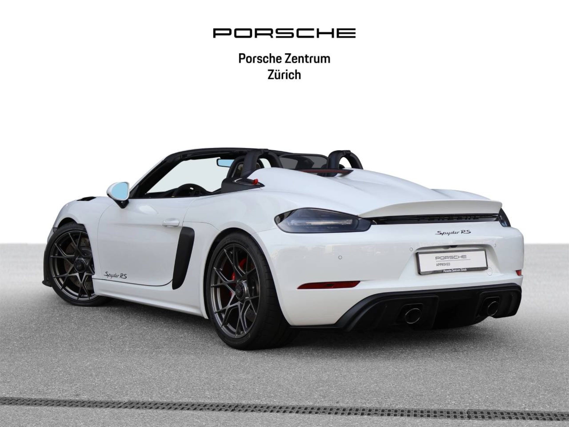 PORSCHE 718 Spyder RS-image-2