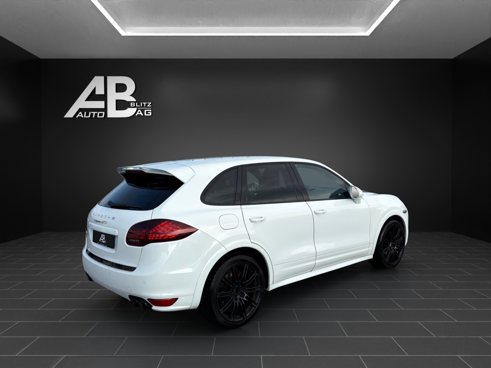 PORSCHE Cayenne 4.8 V8 GTS mit 420 PS-image-4