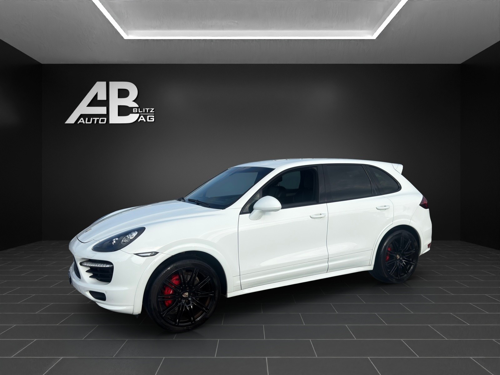 PORSCHE Cayenne 4.8 V8 GTS mit 420 PS-image-1
