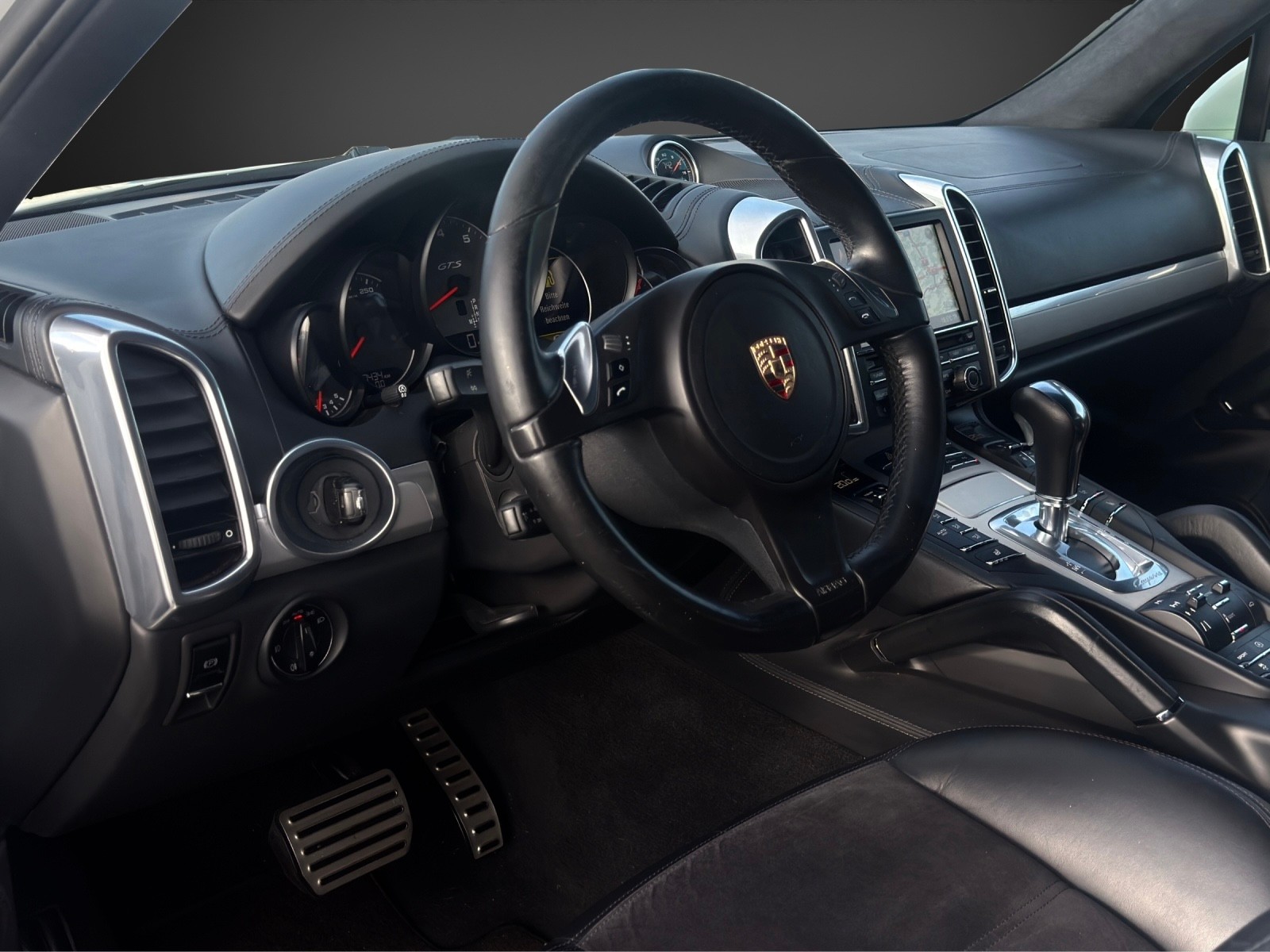 PORSCHE Cayenne 4.8 V8 GTS mit 420 PS-image-7