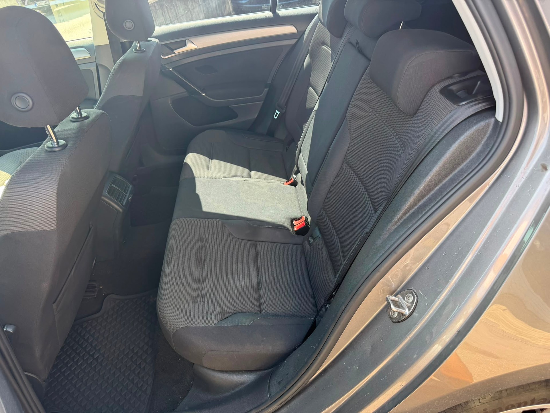 VW Golf 1.2 TSI Comfortline DSG-image-11