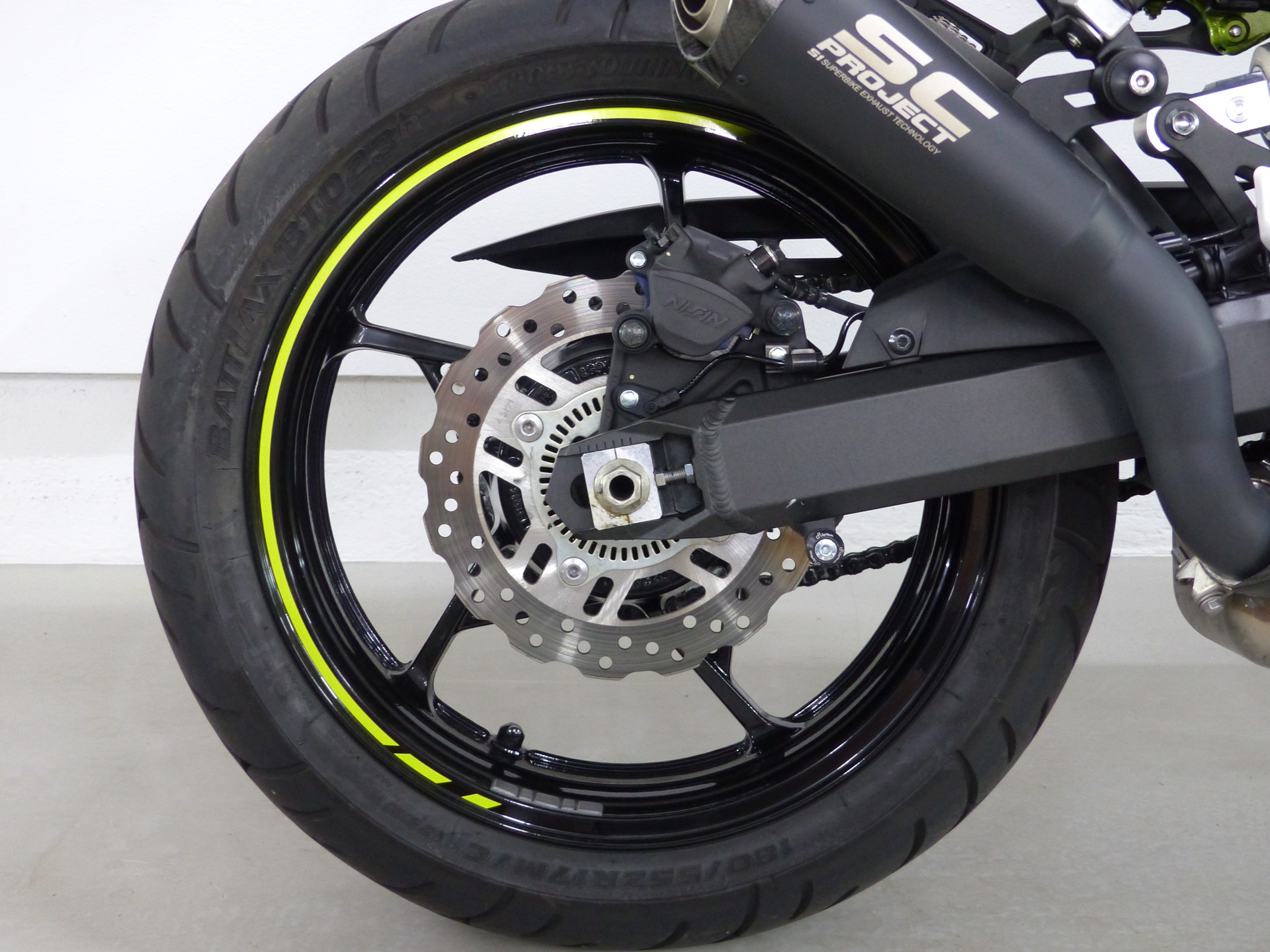 KAWASAKI Z 900 ABS mit Zubehör-showroom-element-2