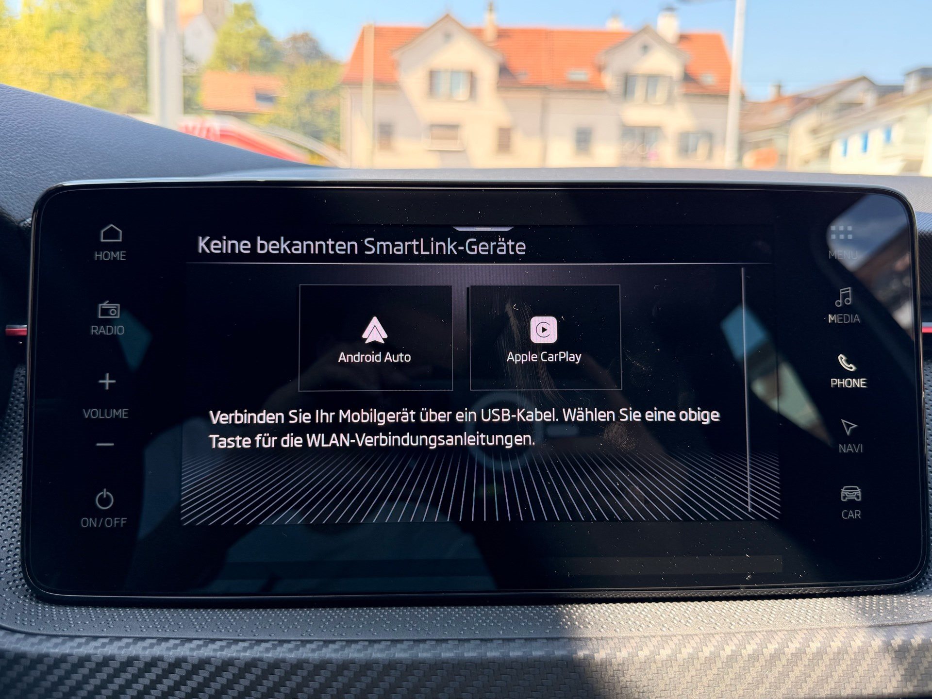 SKODA Kamiq 1.5 TSI MONTE CARLO *** 5 JAHRE SKODA WERKSGARANTIE ***-image-17