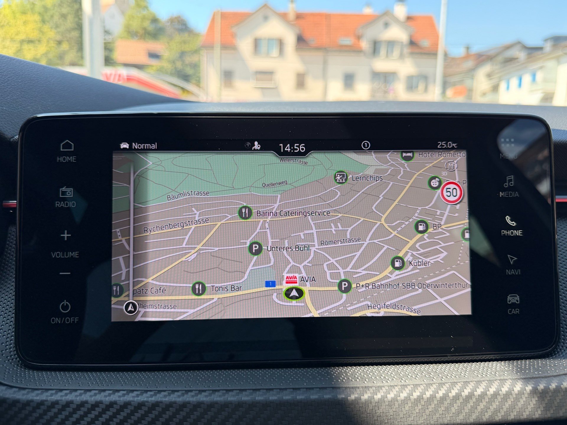 SKODA Kamiq 1.5 TSI MONTE CARLO *** 5 JAHRE SKODA WERKSGARANTIE ***-image-12