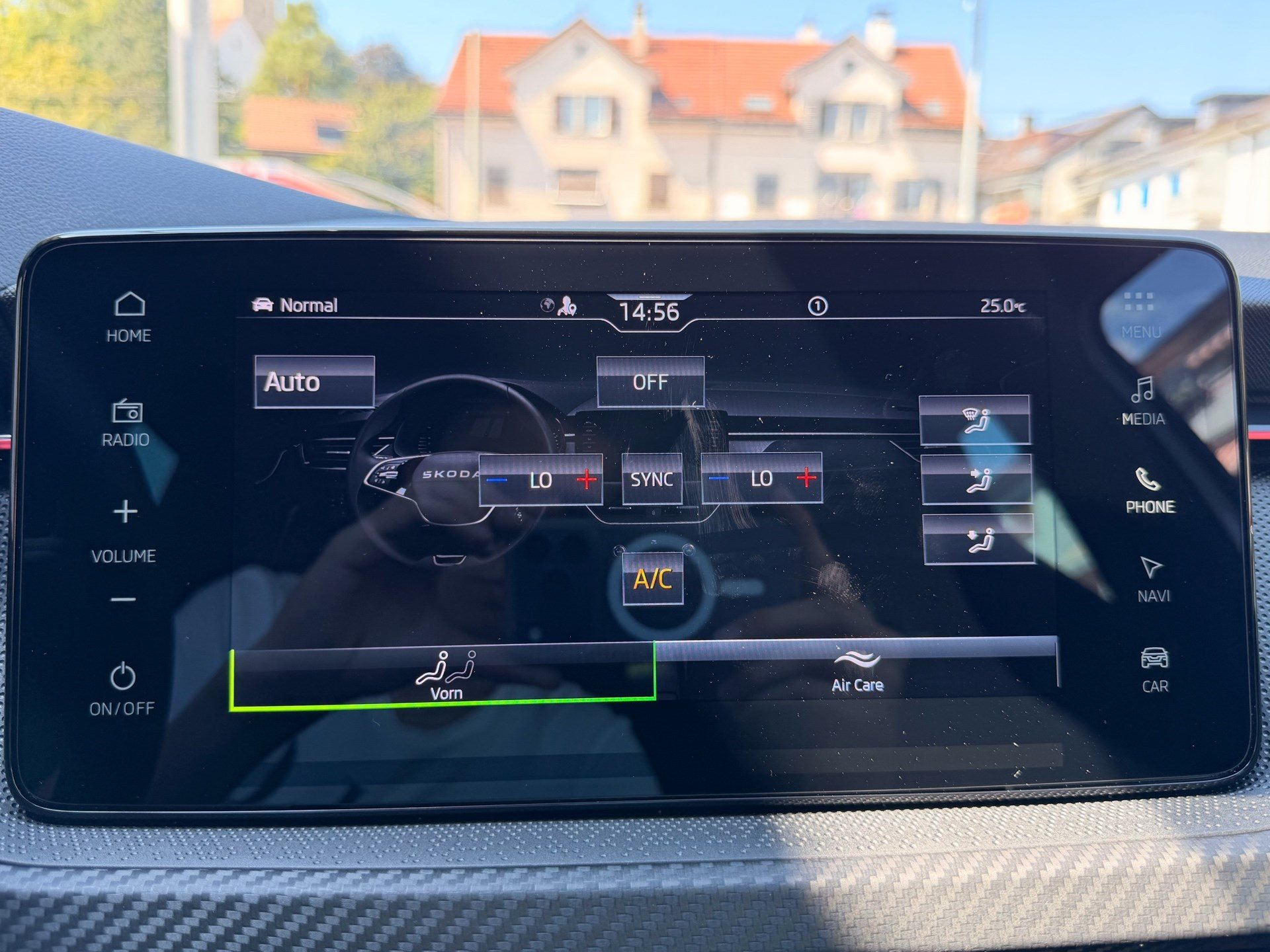 SKODA Kamiq 1.5 TSI MONTE CARLO *** 5 JAHRE SKODA WERKSGARANTIE ***-image-20