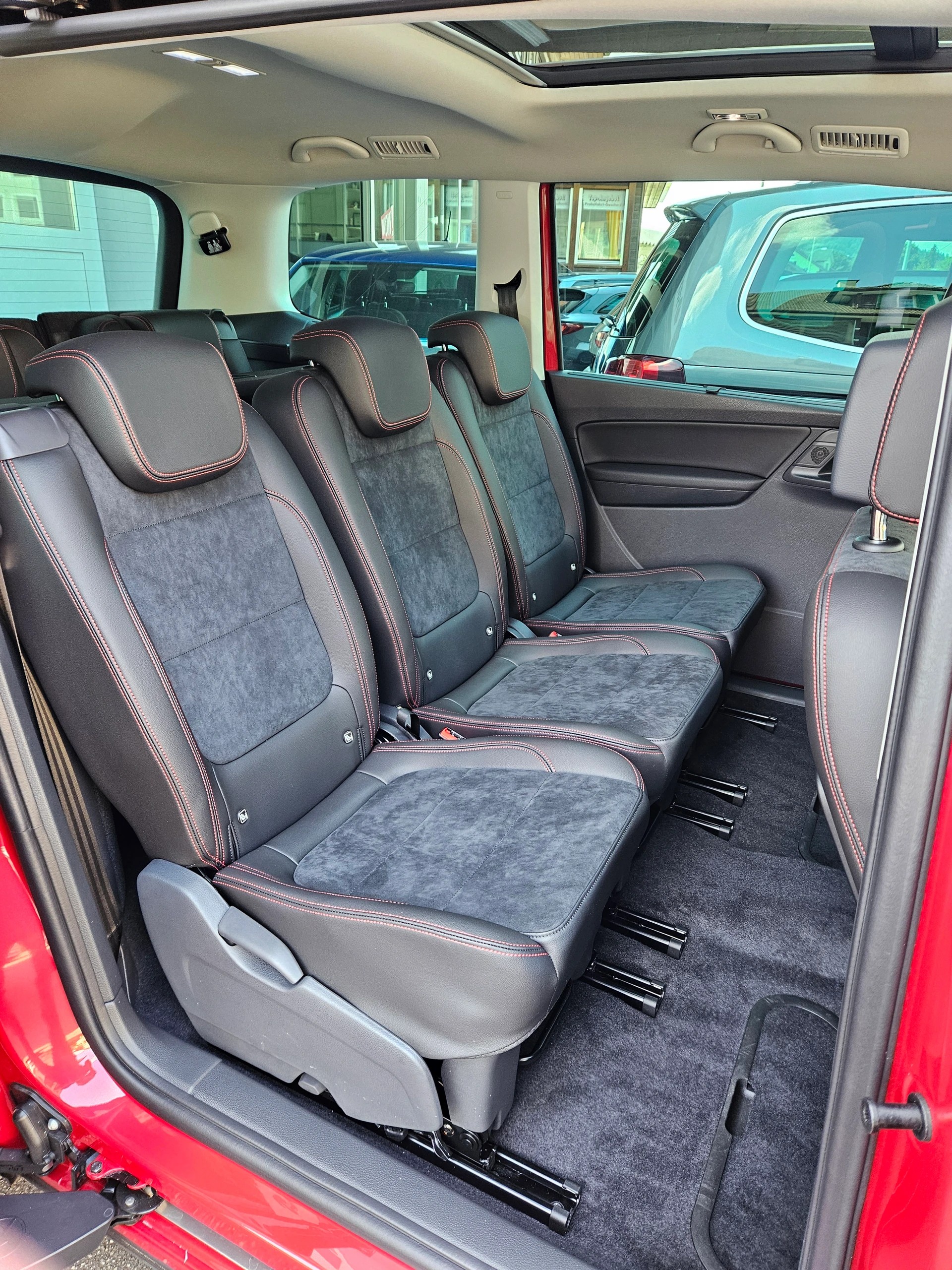 SEAT Alhambra 1.4 TSI DSG FR-Line-image-8