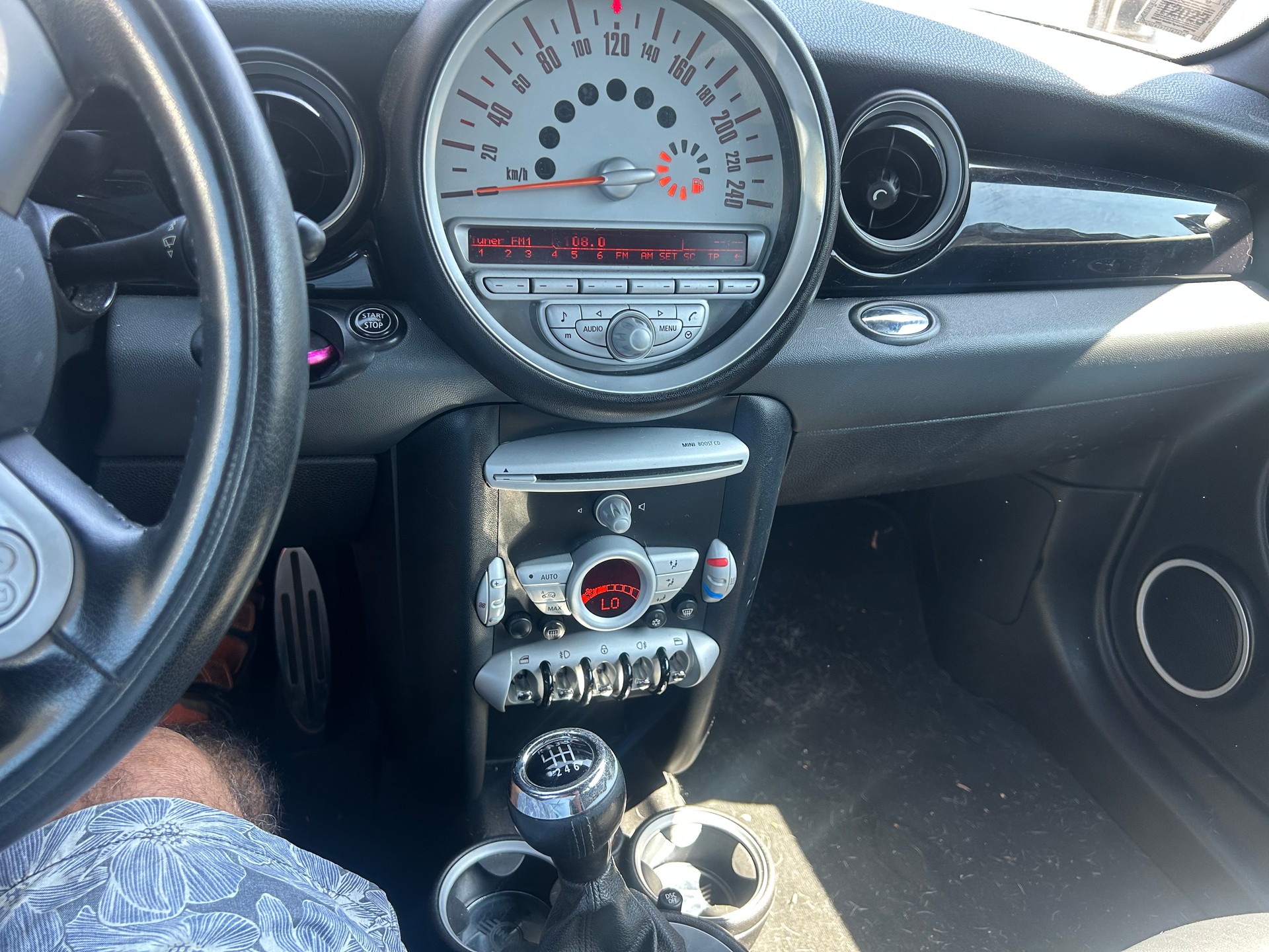 MINI Cooper S-image-6