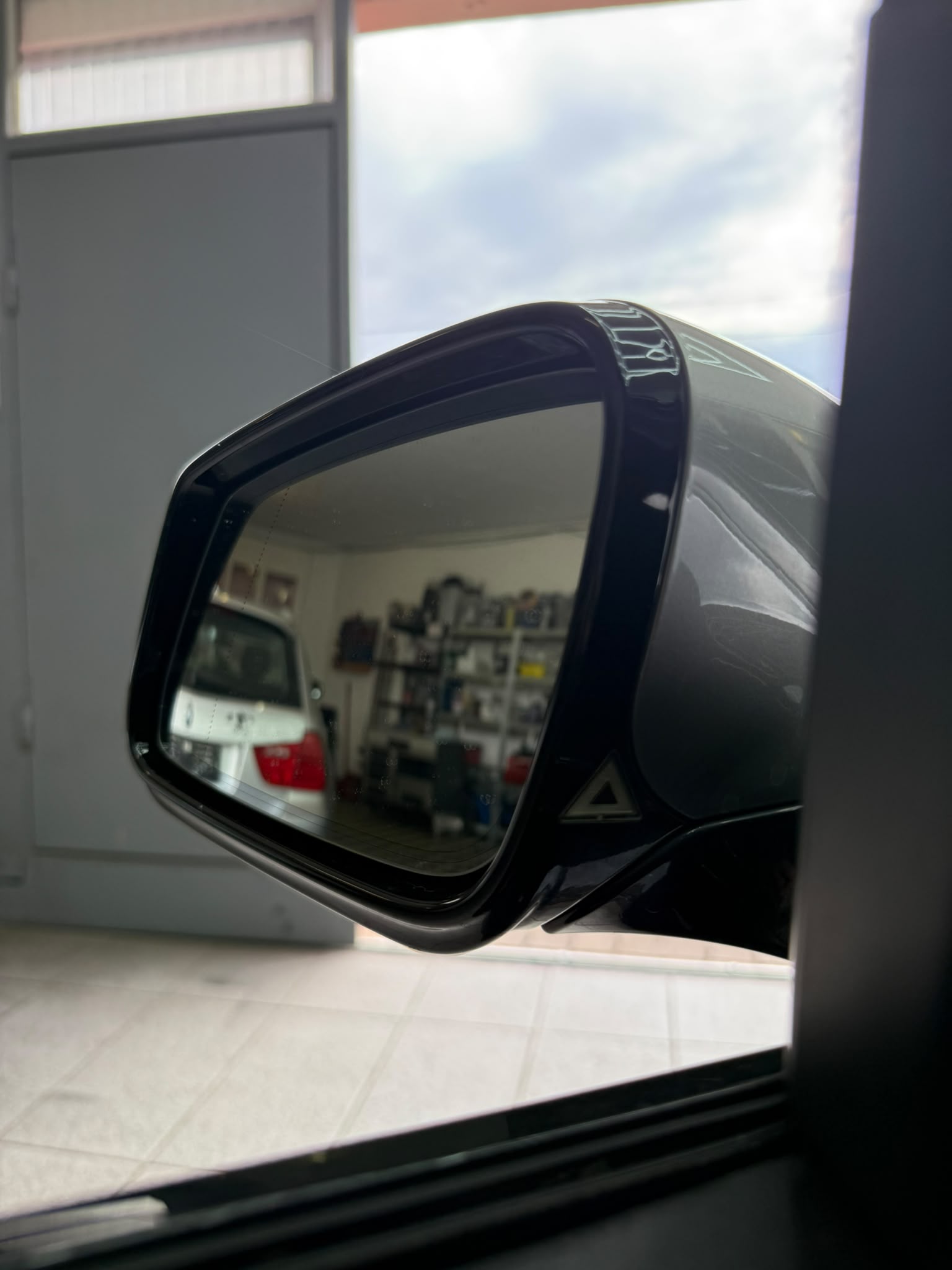 BMW M550d xDrive Touring Steptronic-image-14