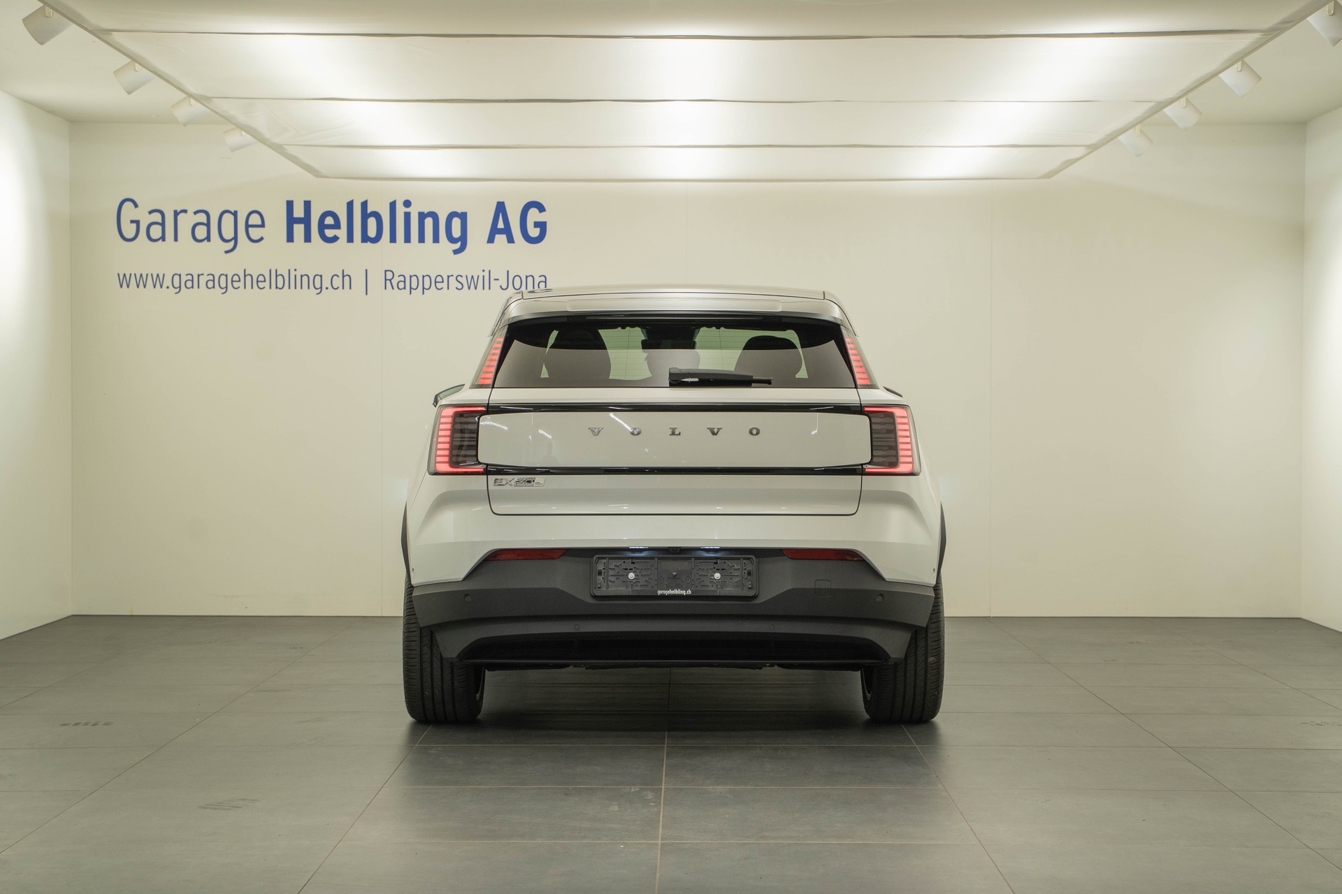 VOLVO EX30 E60 Twin Ultra Performance AWD-showroom-element-3