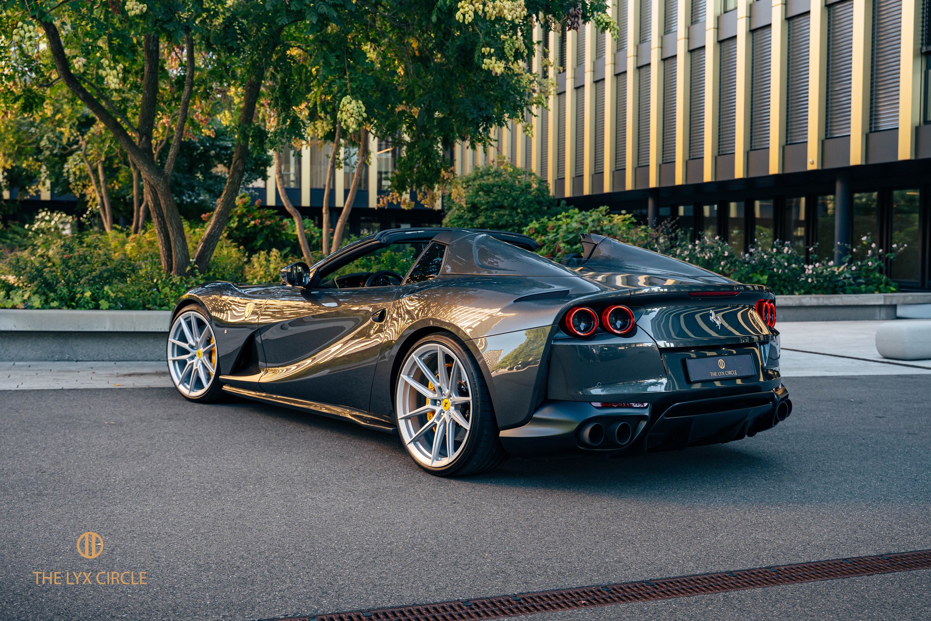 FERRARI 812 GTS-image-6