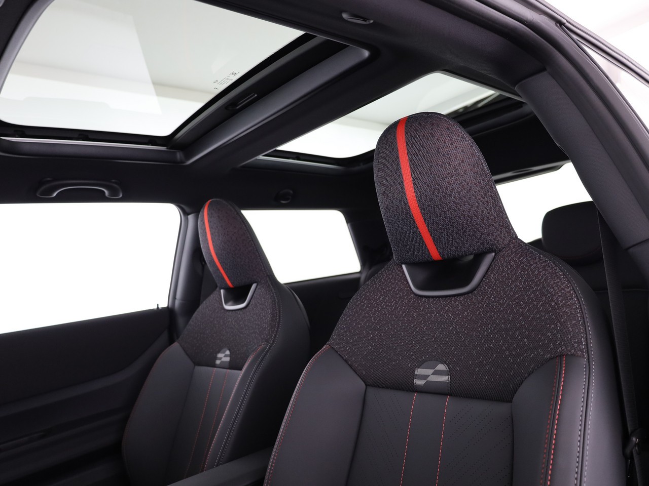 MINI Cooper John Cooper Works DKG-image-34