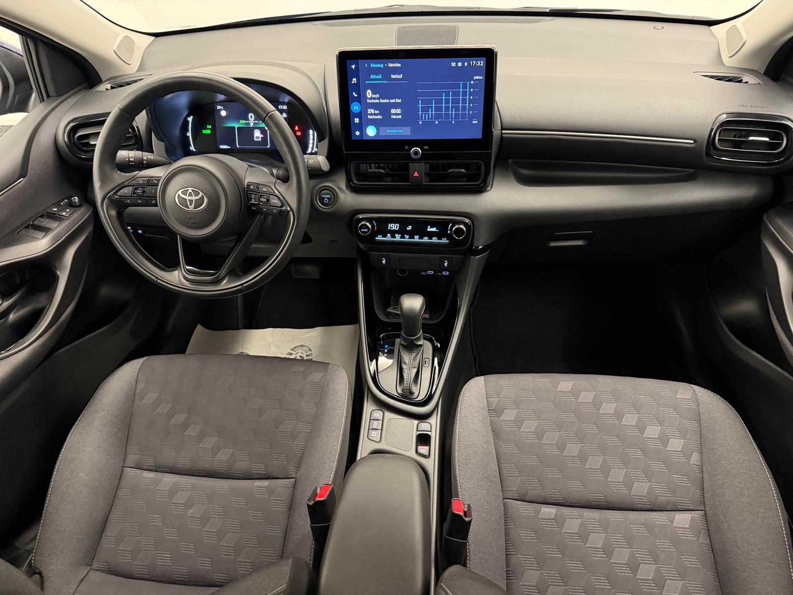TOYOTA Yaris 1.5 VVT-i HSD Trend-image-13