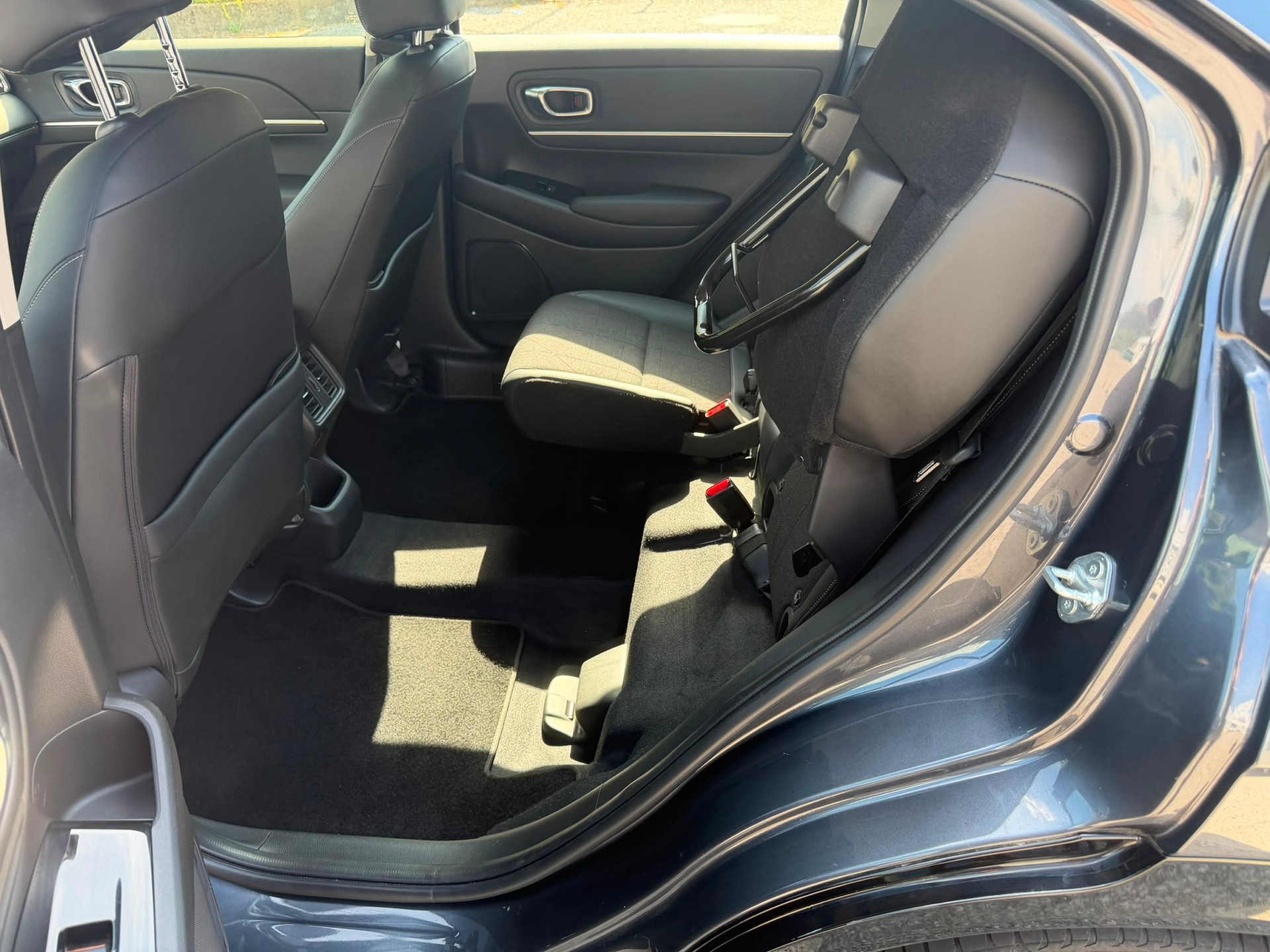 HONDA HR-V 1.5i-MMD Advance CVT-image-10