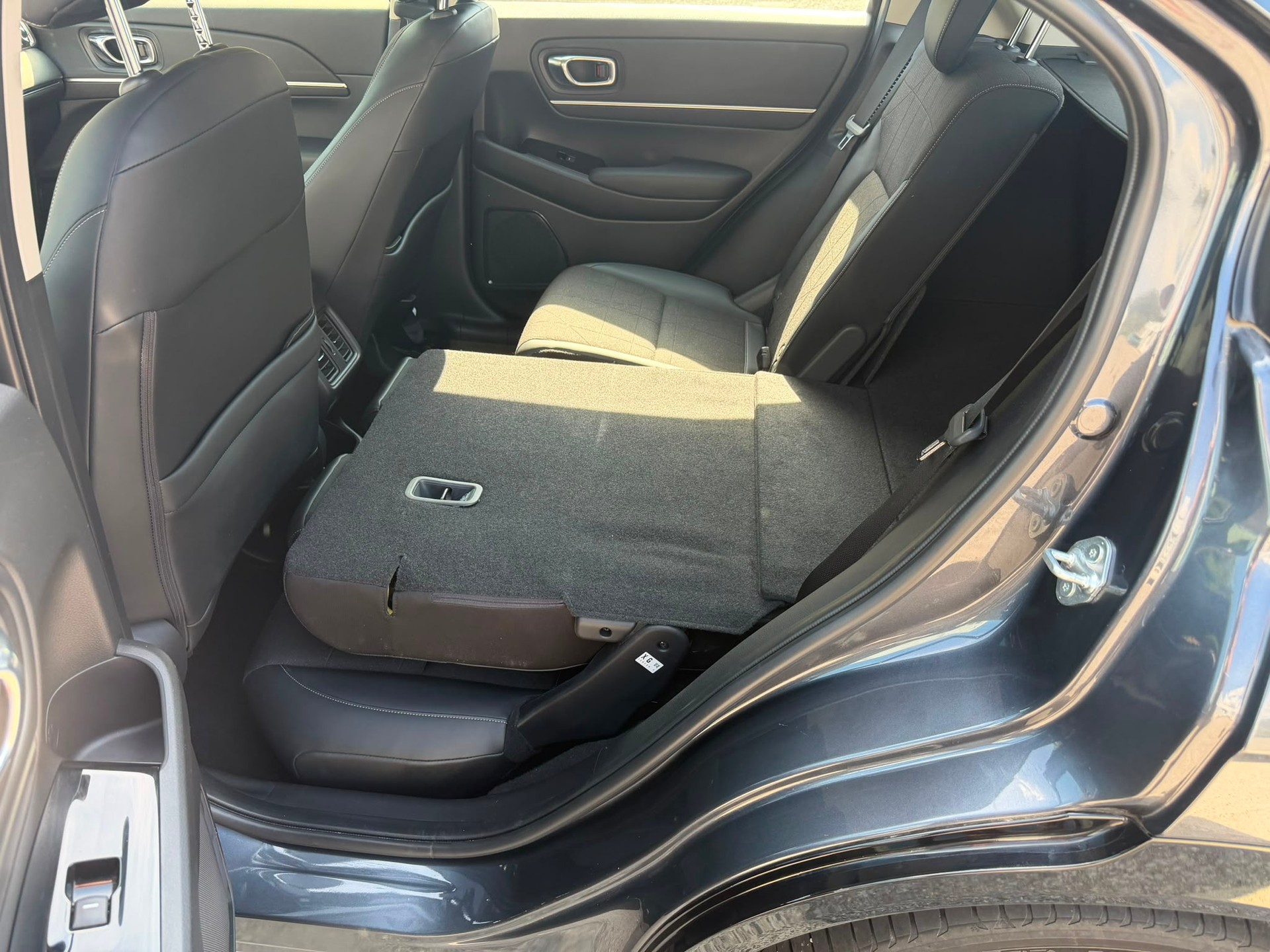 HONDA HR-V 1.5i-MMD Advance CVT-image-11