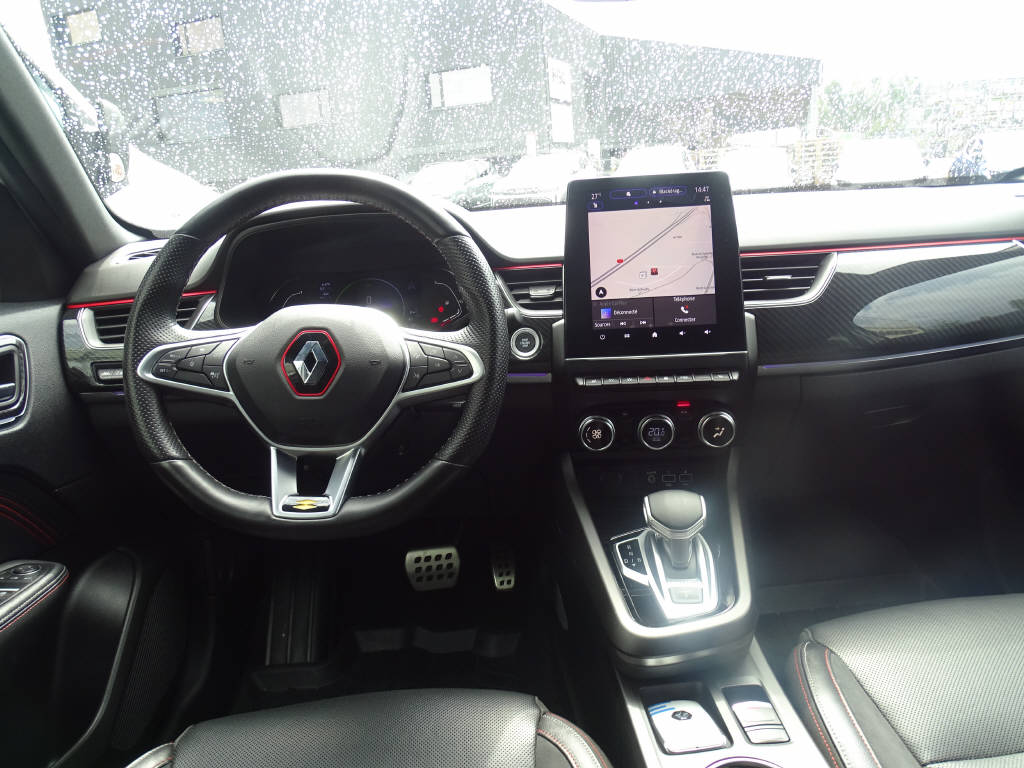 RENAULT Arkana 1.6 E-Tech R.S. Line-image-7