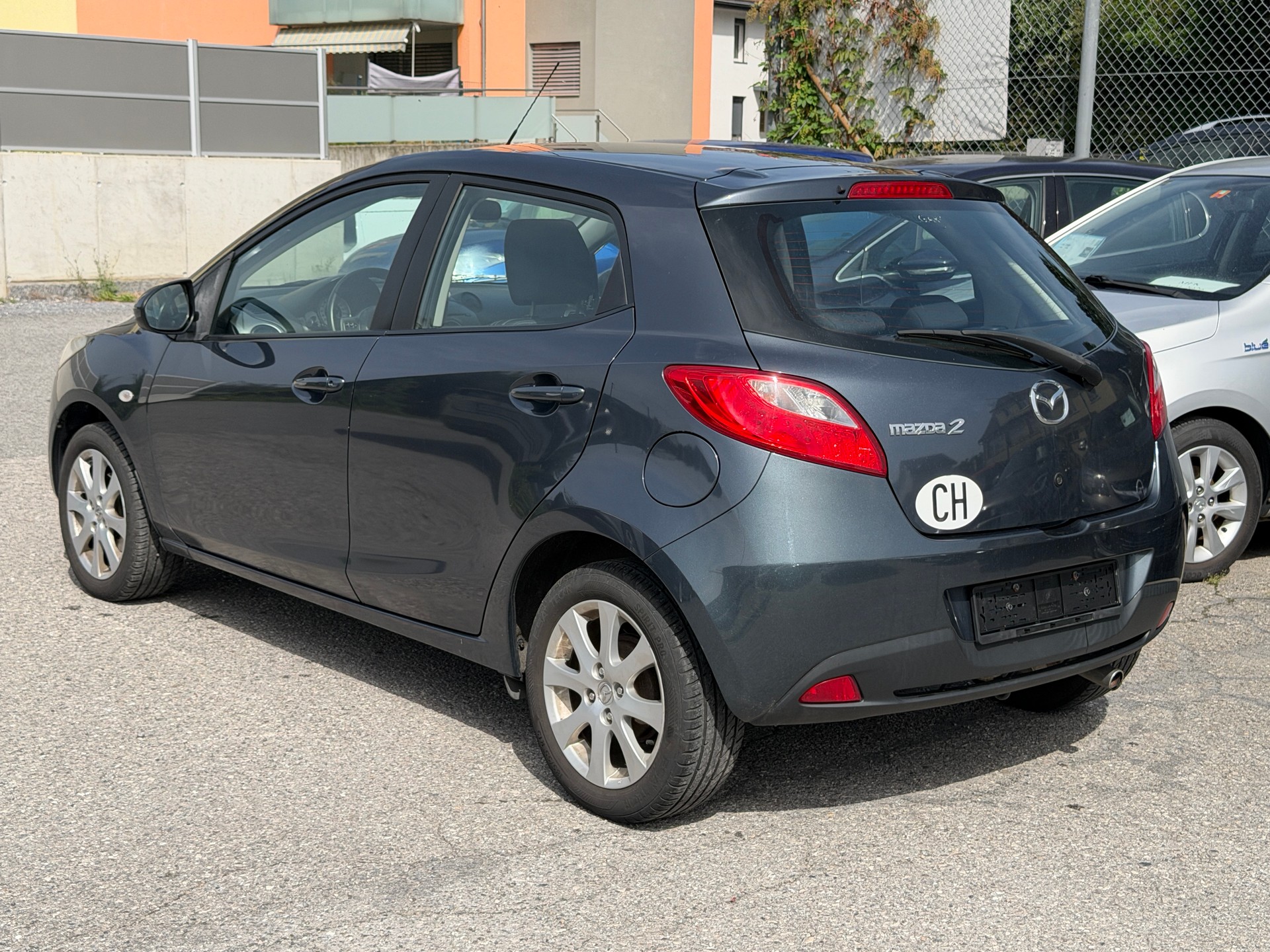 MAZDA 2 1.3i 16V Exclusive-image-14