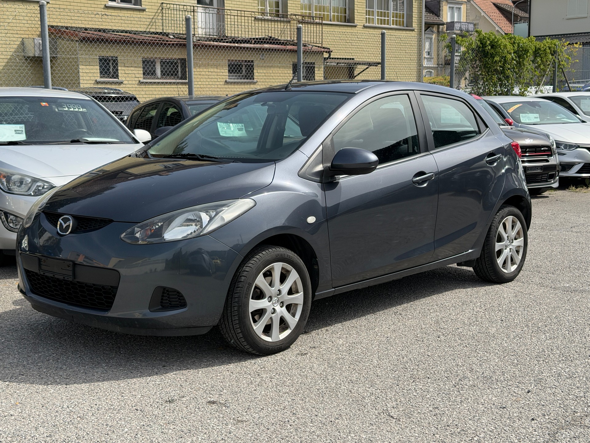 MAZDA 2 1.3i 16V Exclusive-image-2