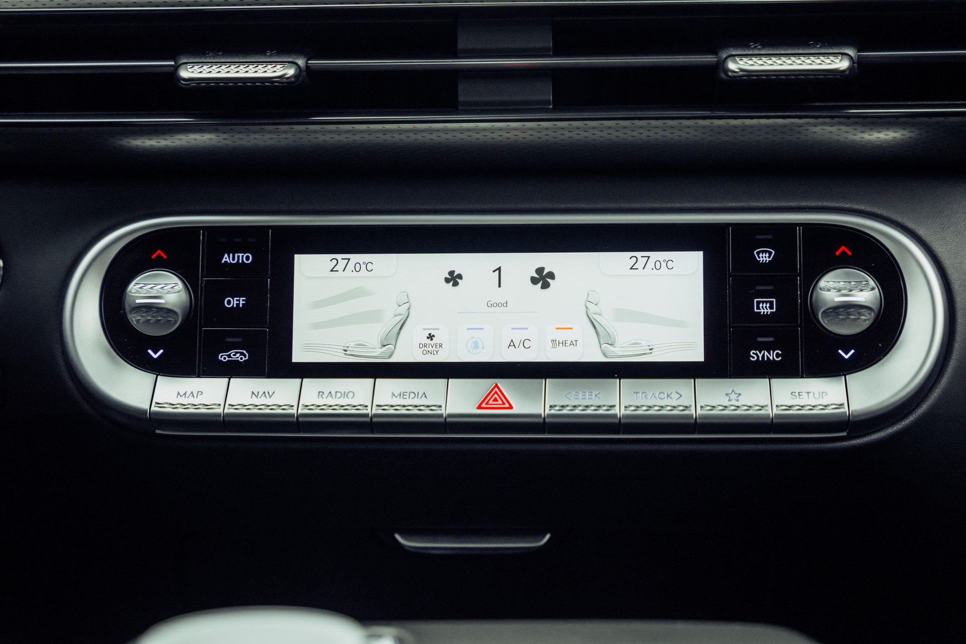 GENESIS GV60 77.4 kWh Sport Plus AWD-image-16