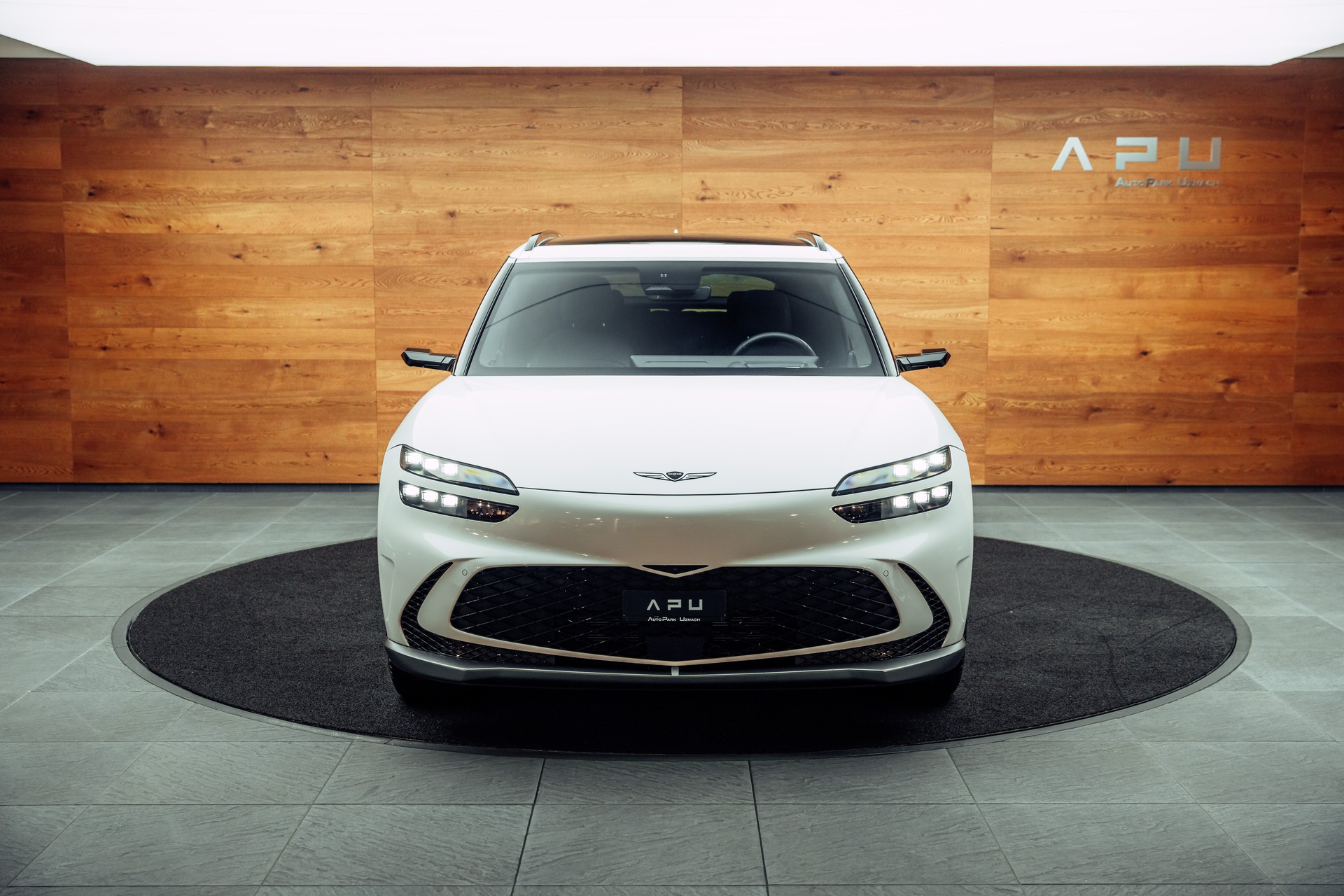 GENESIS GV60 77.4 kWh Sport Plus AWD-image-22