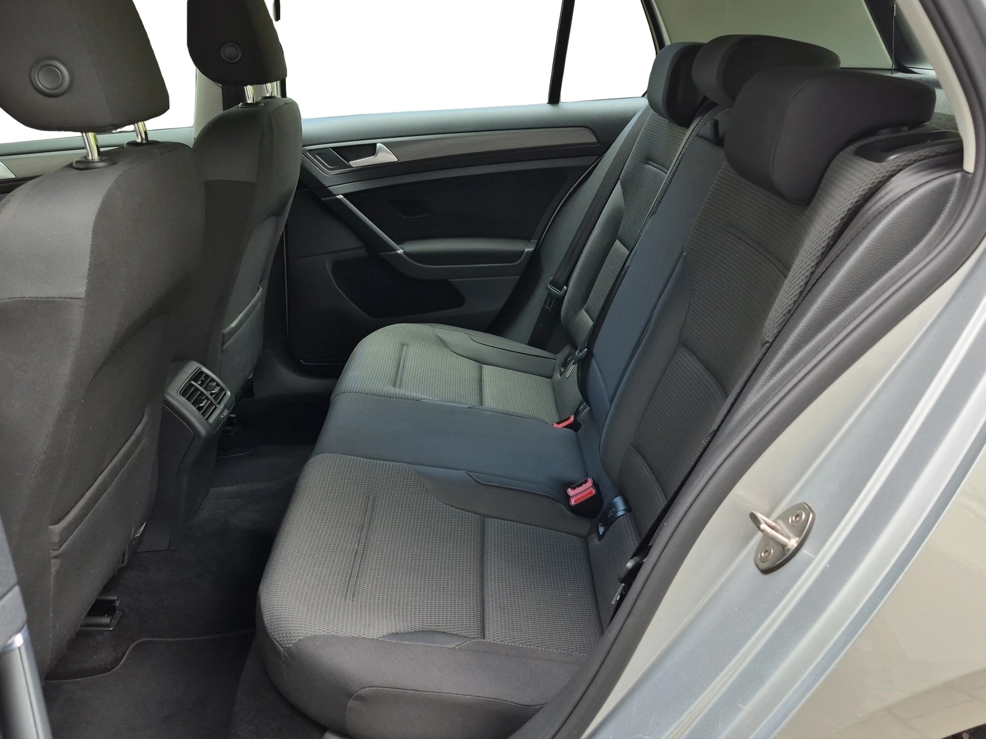 VW Golf 1.5 TSI EVO Comfortline DSG *Carplay*-image-7