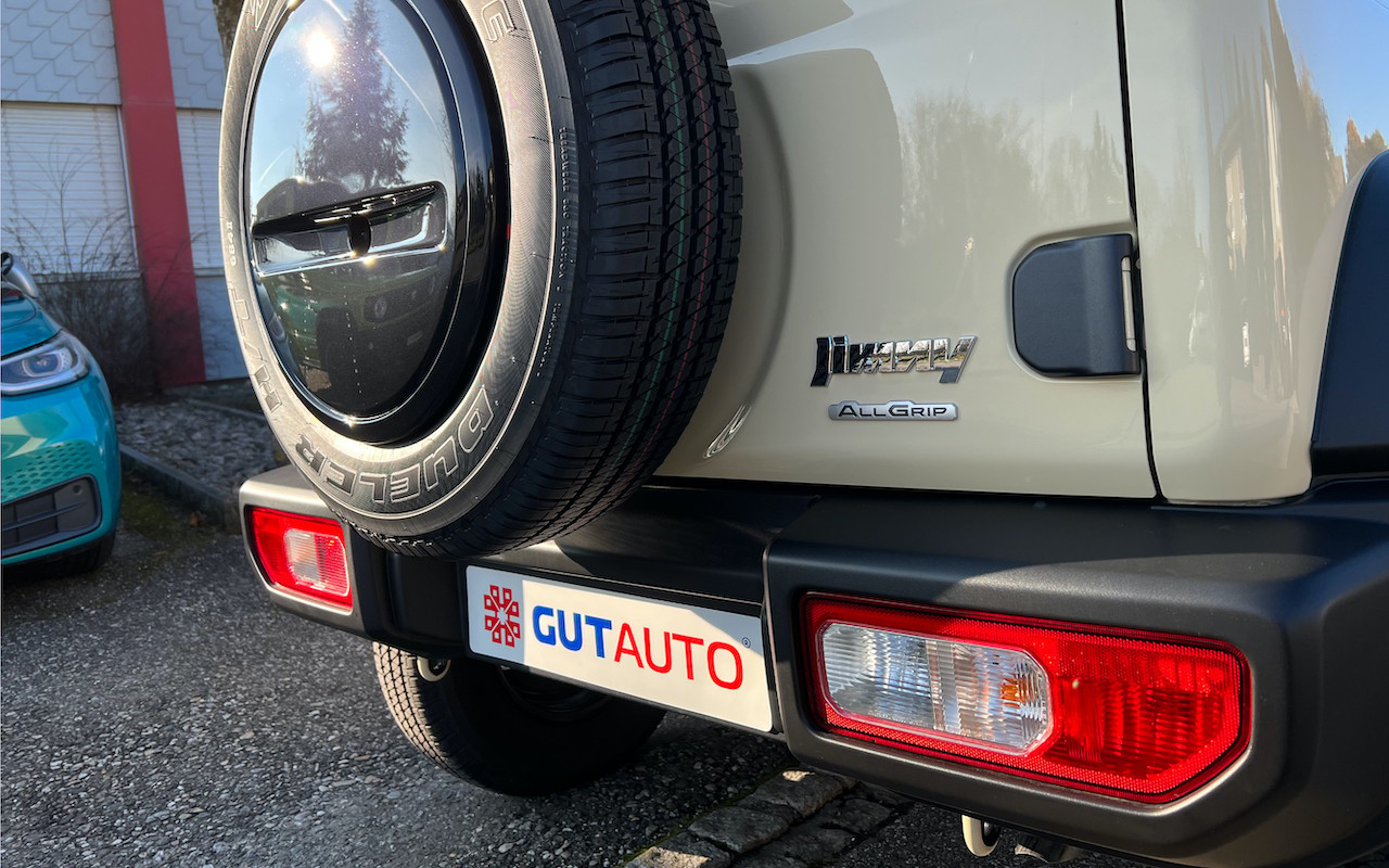 SUZUKI JIMNY 1.5 COMPACT+ 4x4 | 2 PLATZER | MANUEL | NAVIGATION-image-9