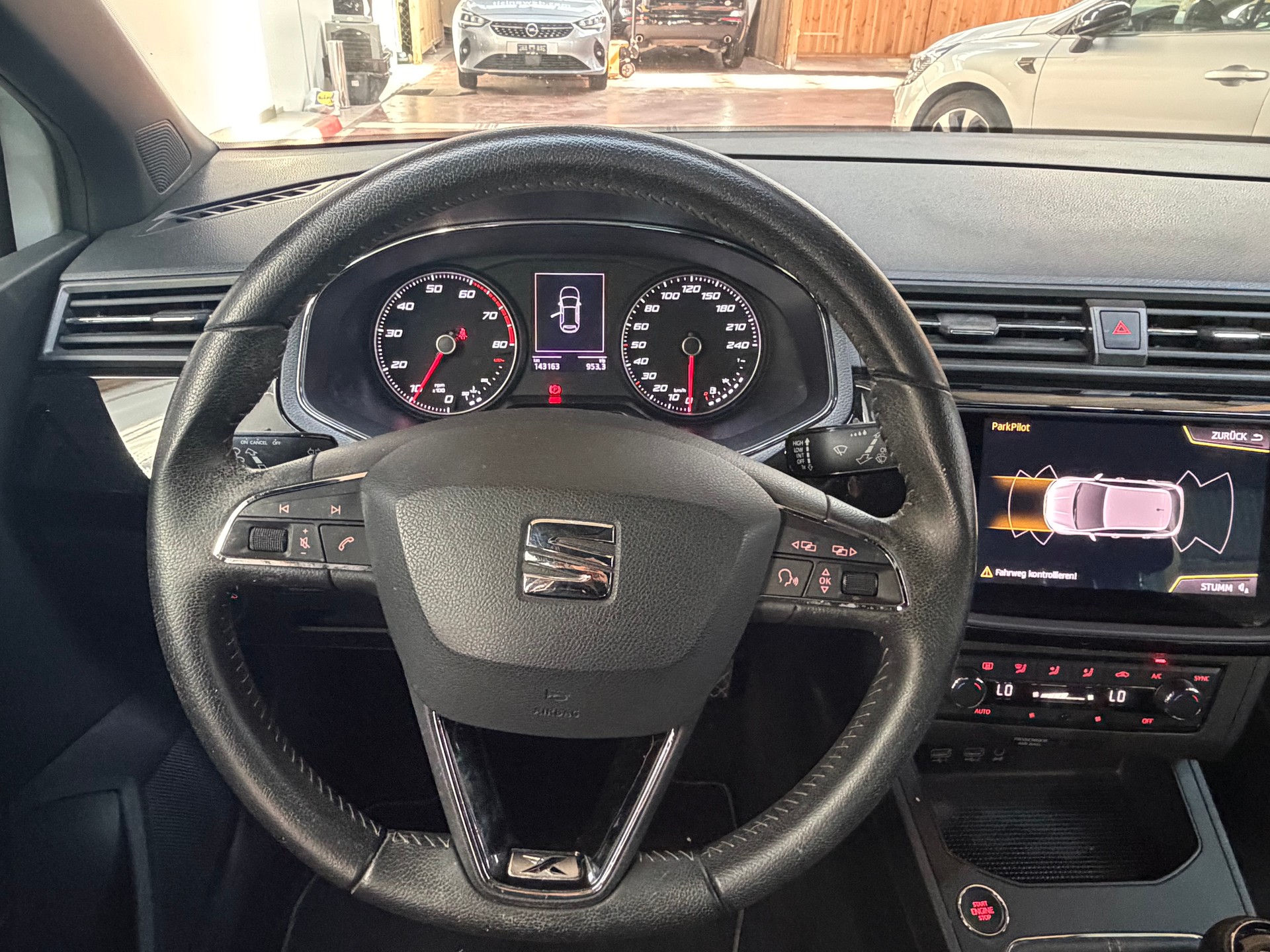 SEAT Ibiza 1.0 EcoTSI Xcellence-image-13