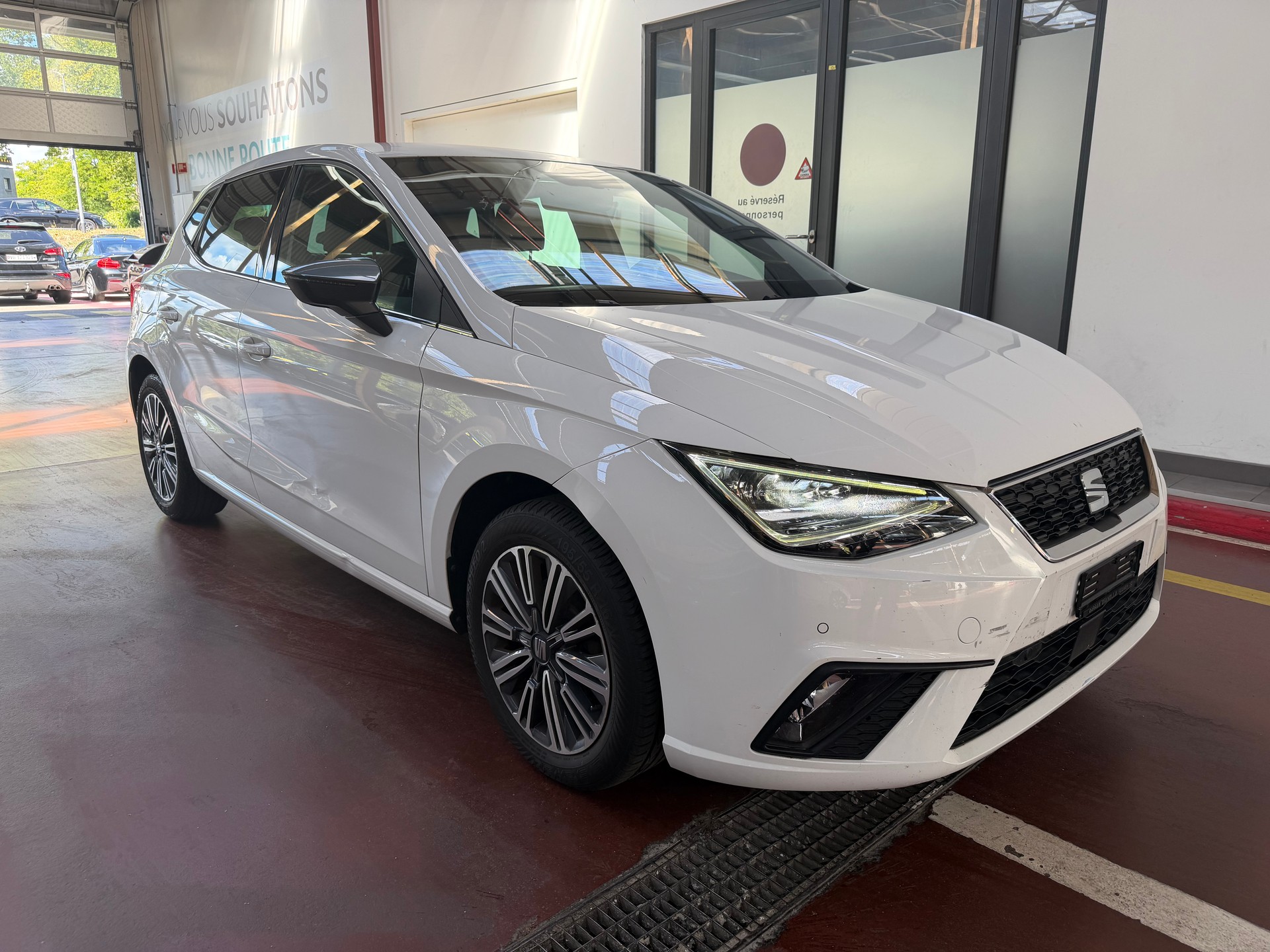 SEAT Ibiza 1.0 EcoTSI Xcellence-image-5