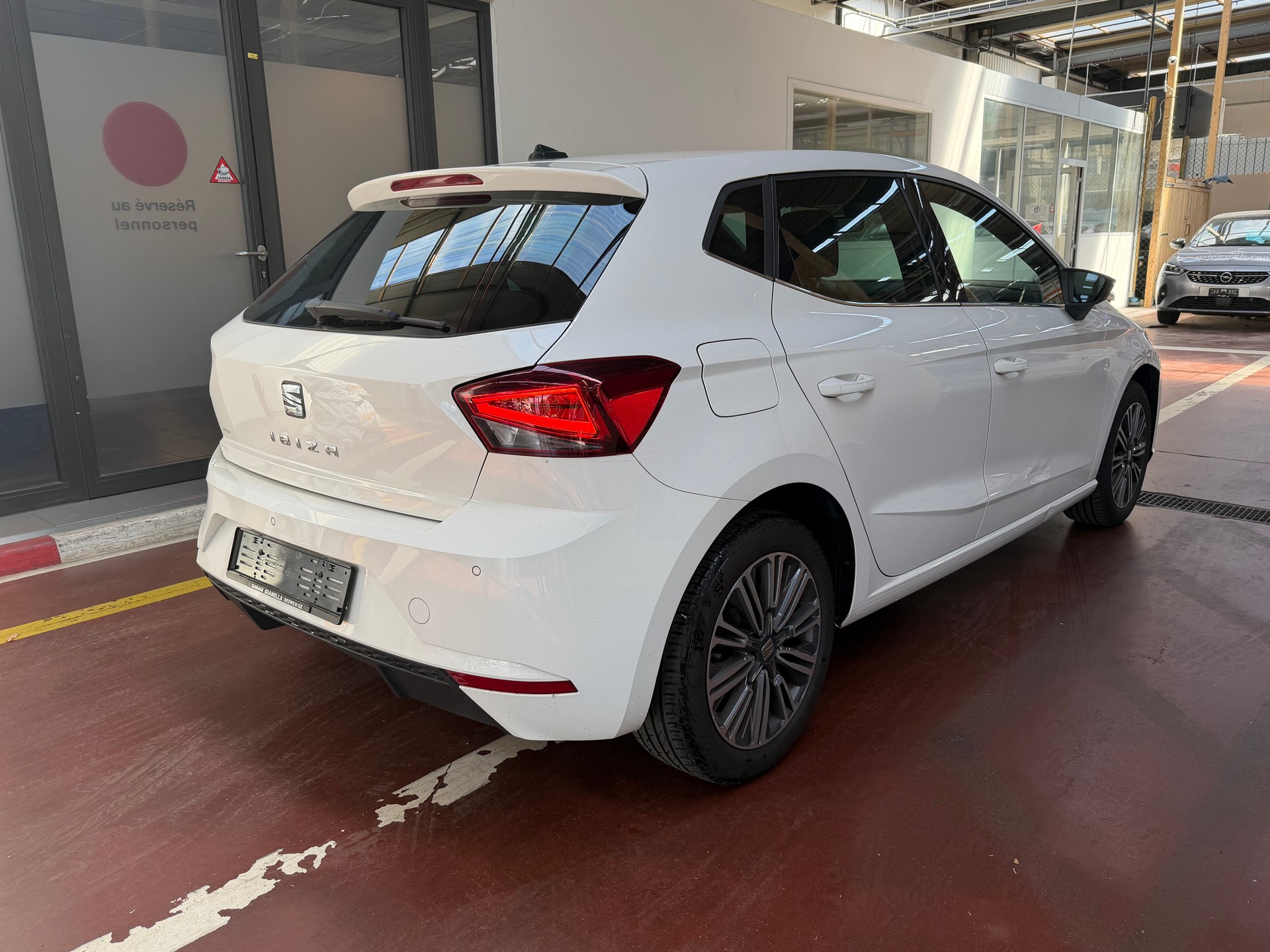 SEAT Ibiza 1.0 EcoTSI Xcellence-image-7