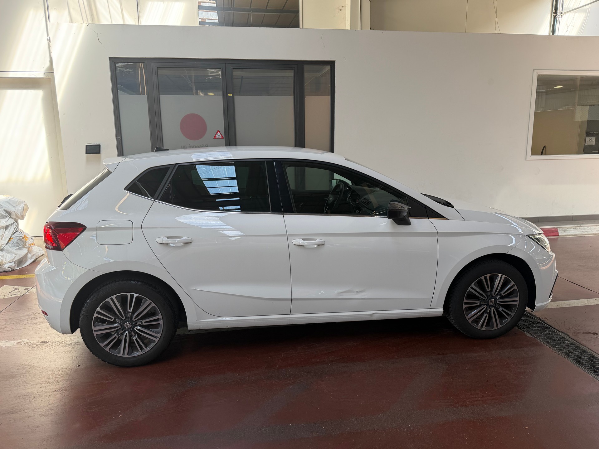 SEAT Ibiza 1.0 EcoTSI Xcellence-image-6