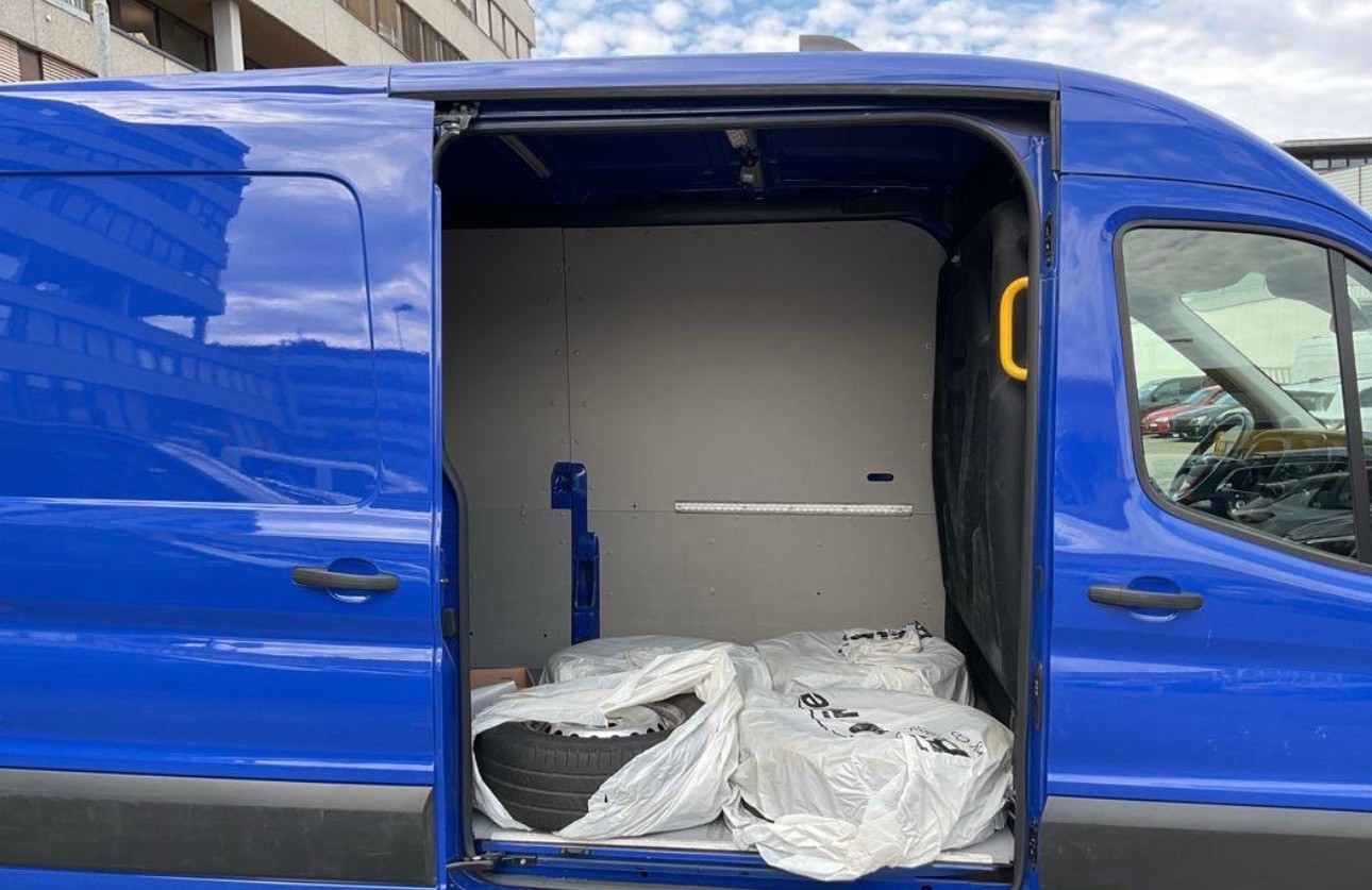 FORD Transit Van 350 L3 Trend 2.0 TDCi 130 HEV FWD-image-4