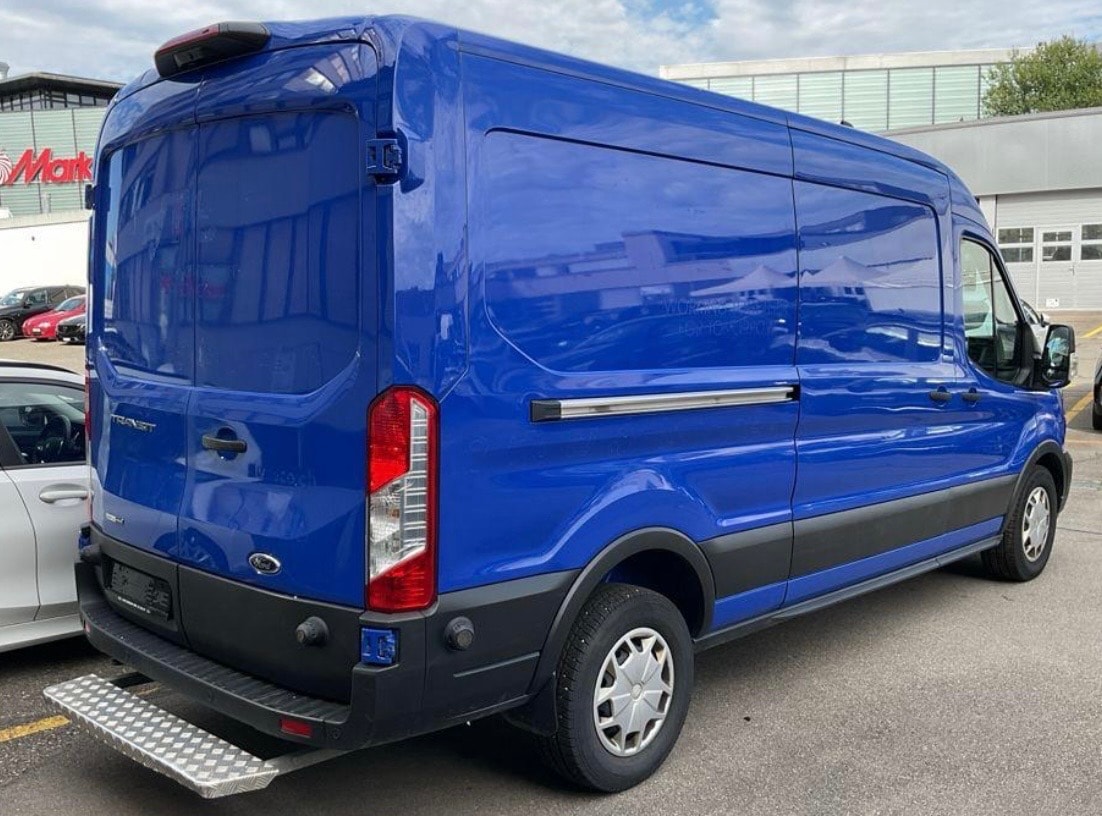 FORD Transit Van 350 L3 Trend 2.0 TDCi 130 HEV FWD-image-2