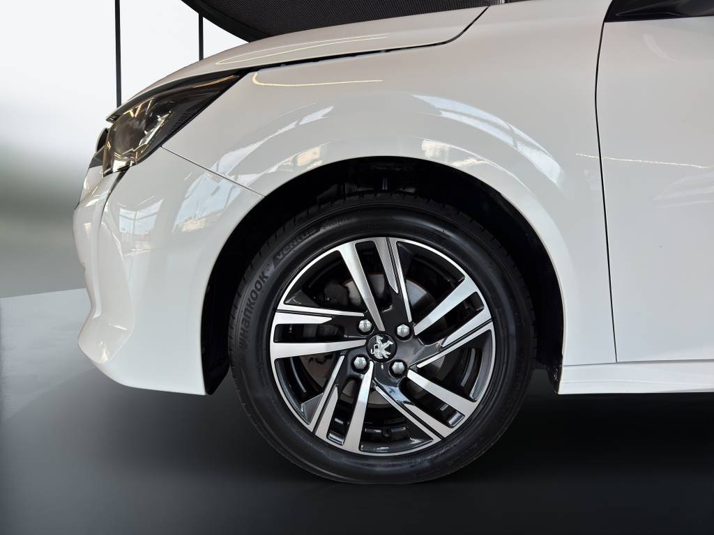 PEUGEOT 208 1.2 PureTech Allure Pack EAT8-image-15