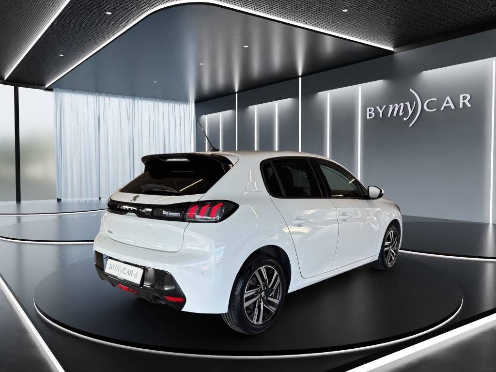 PEUGEOT 208 1.2 PureTech Allure Pack EAT8-image-4