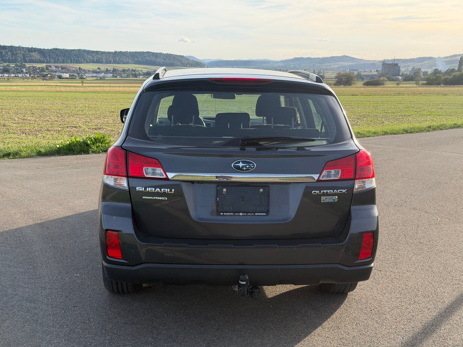 SUBARU Outback 2.0D Swiss AWD-image-5