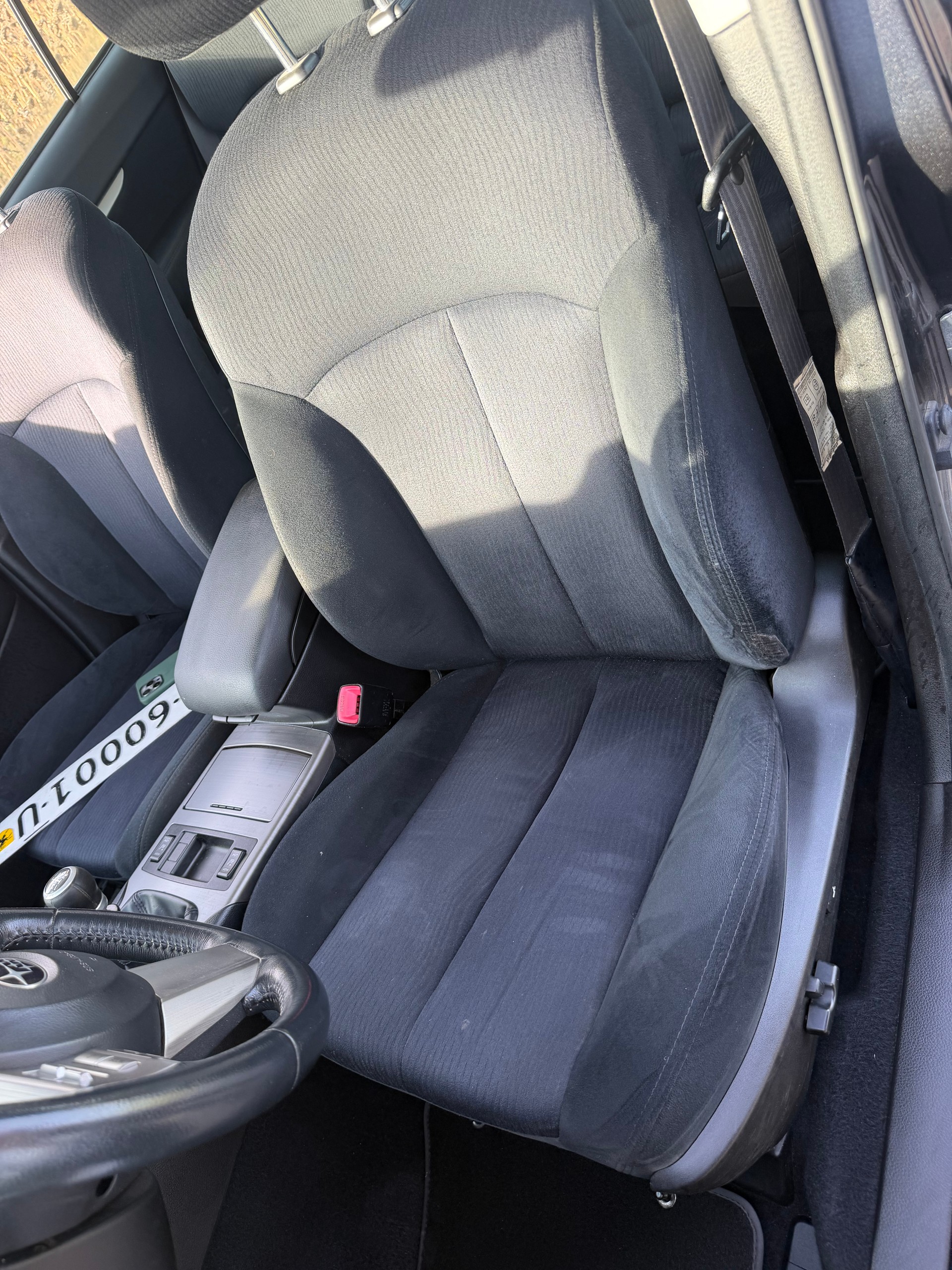 SUBARU Outback 2.0D Swiss AWD-image-9