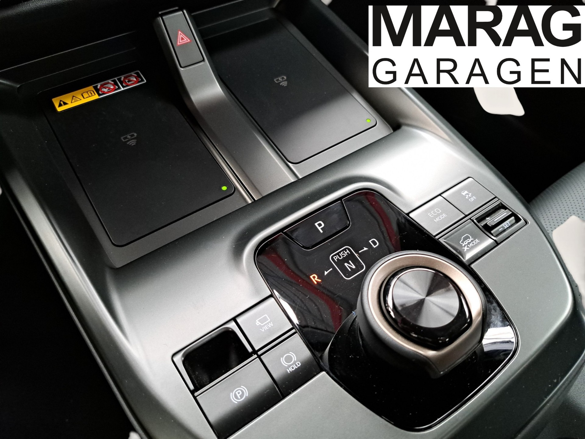 TOYOTA bZ4X Touring Premium 74.7 kWh AWD-image-13