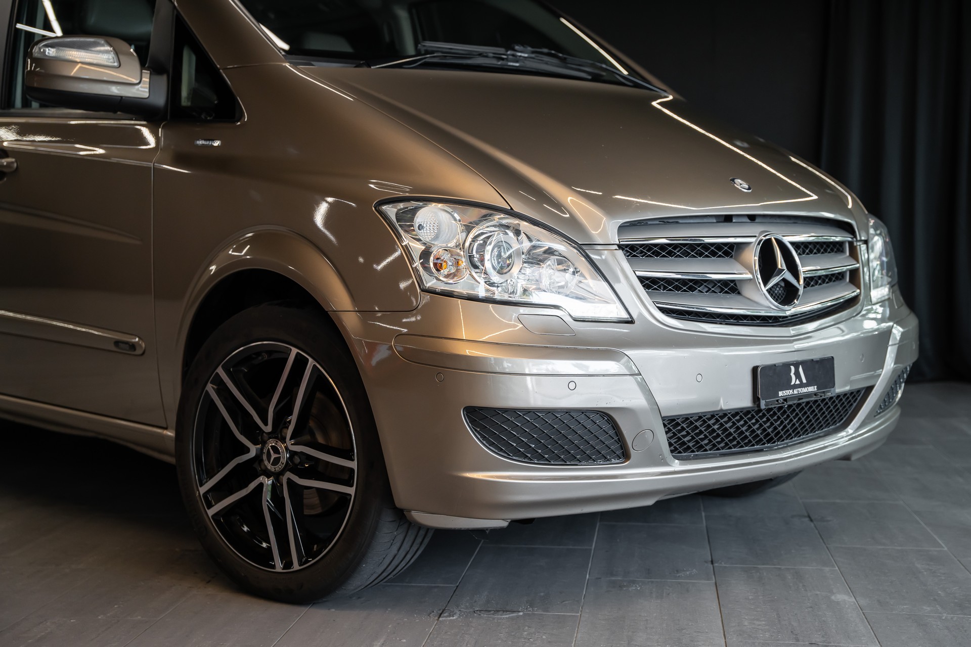 MERCEDES-BENZ Viano 2.2 CDI Blue Efficiency Ambiente EL A-image-1