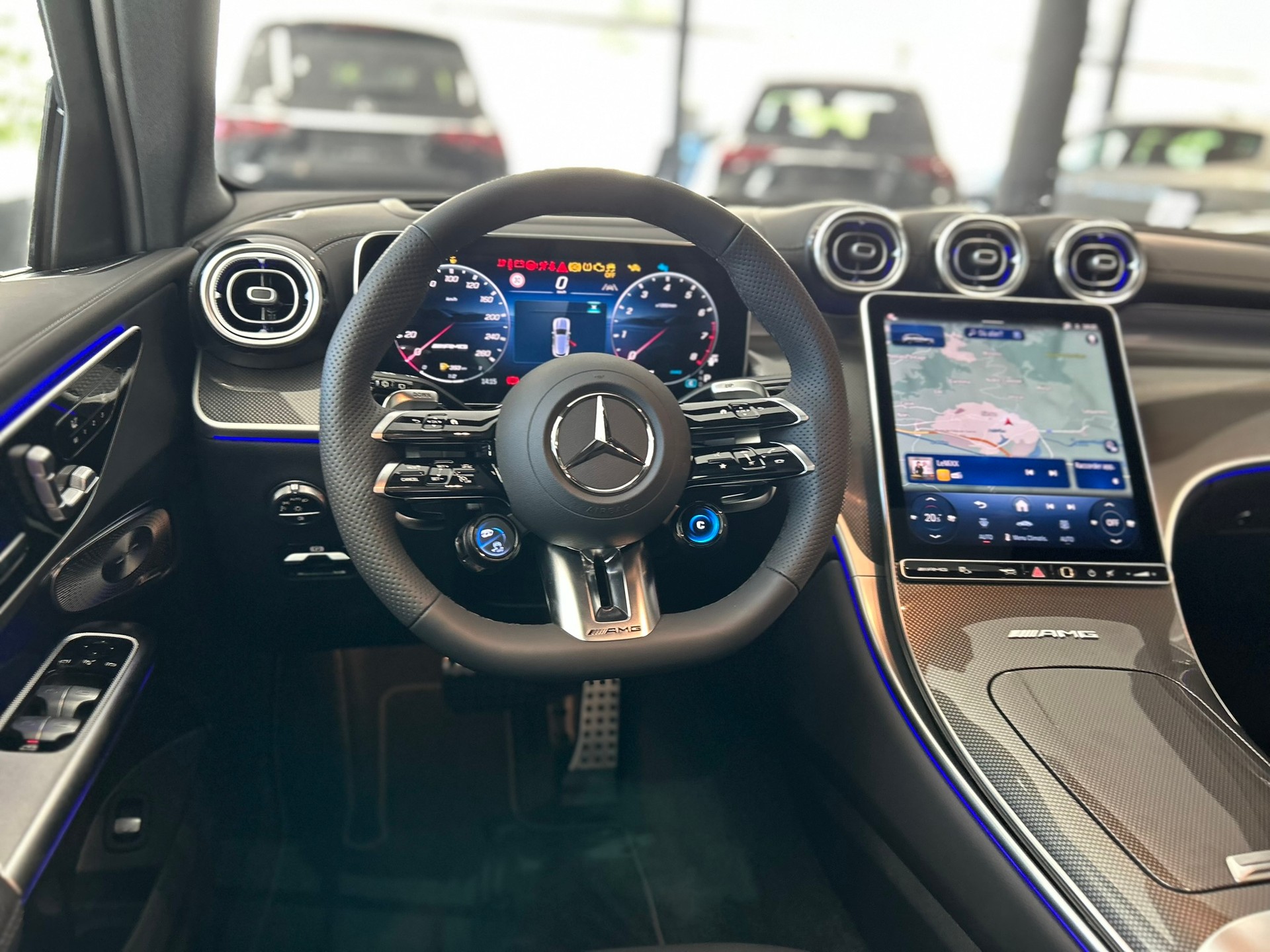 MERCEDES-BENZ GLC 53 AMG 4Matic+ 9G-Tronic-image-13