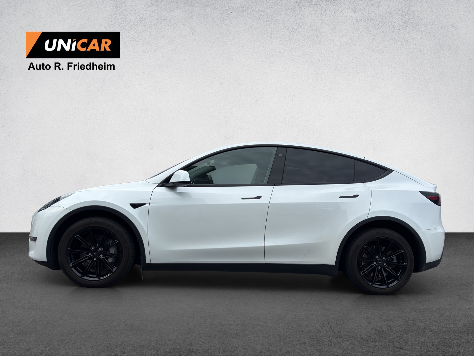 TESLA MODEL Y-image-3