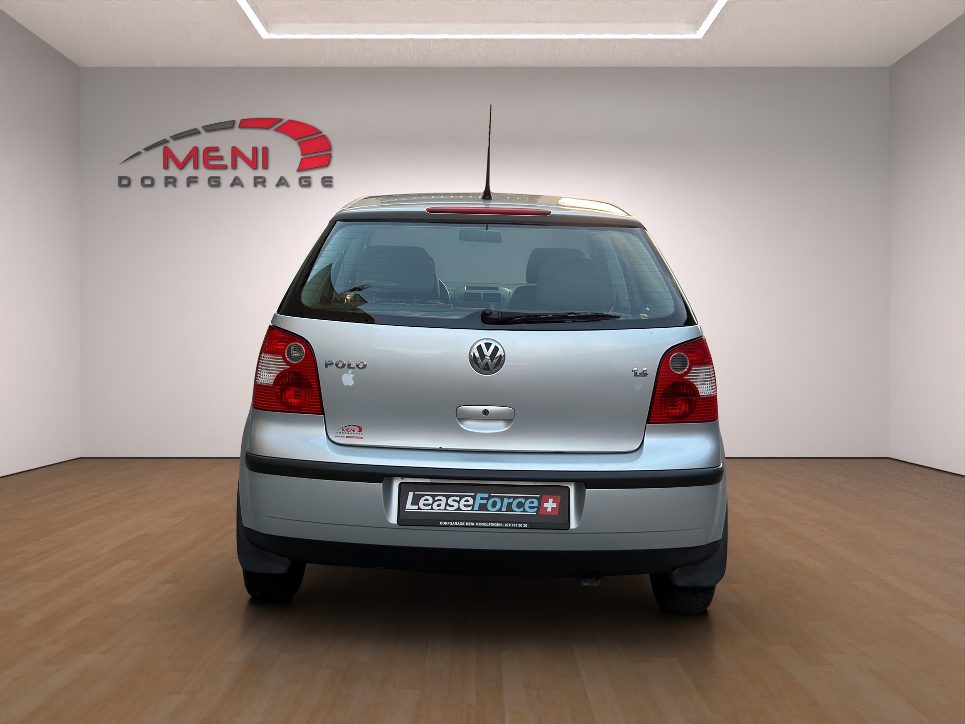 VW Polo 1.4 16V Highline-image-5