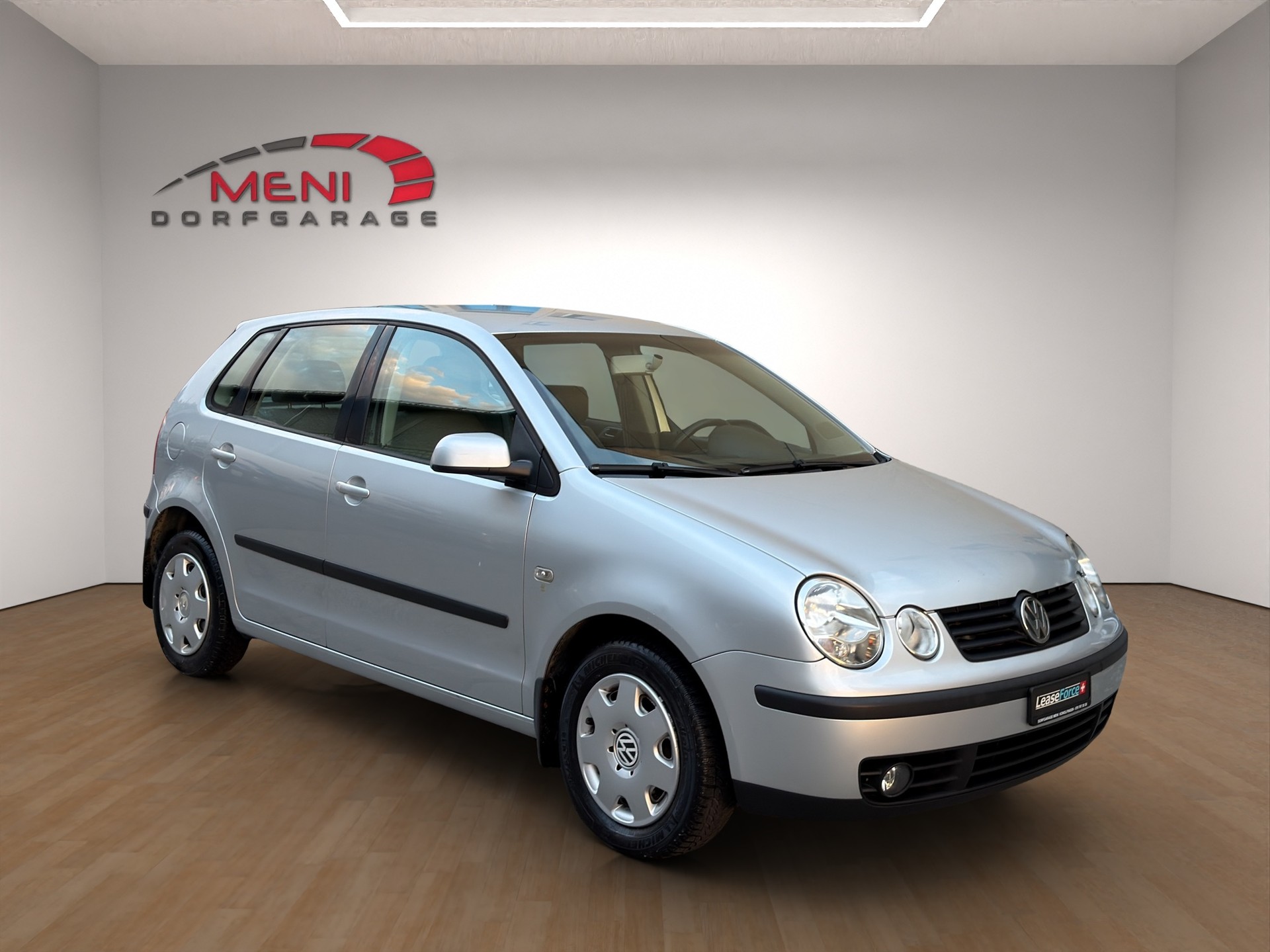 VW Polo 1.4 16V Highline-image-0