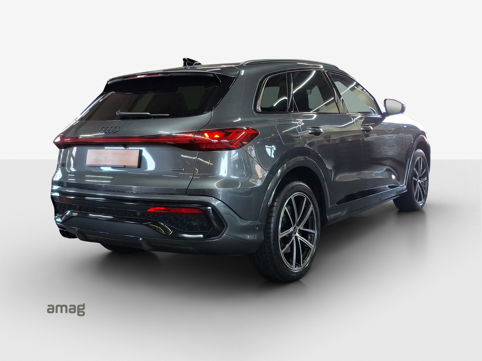 AUDI Q5 TDI quattro 150 kW S-tronic-image-4