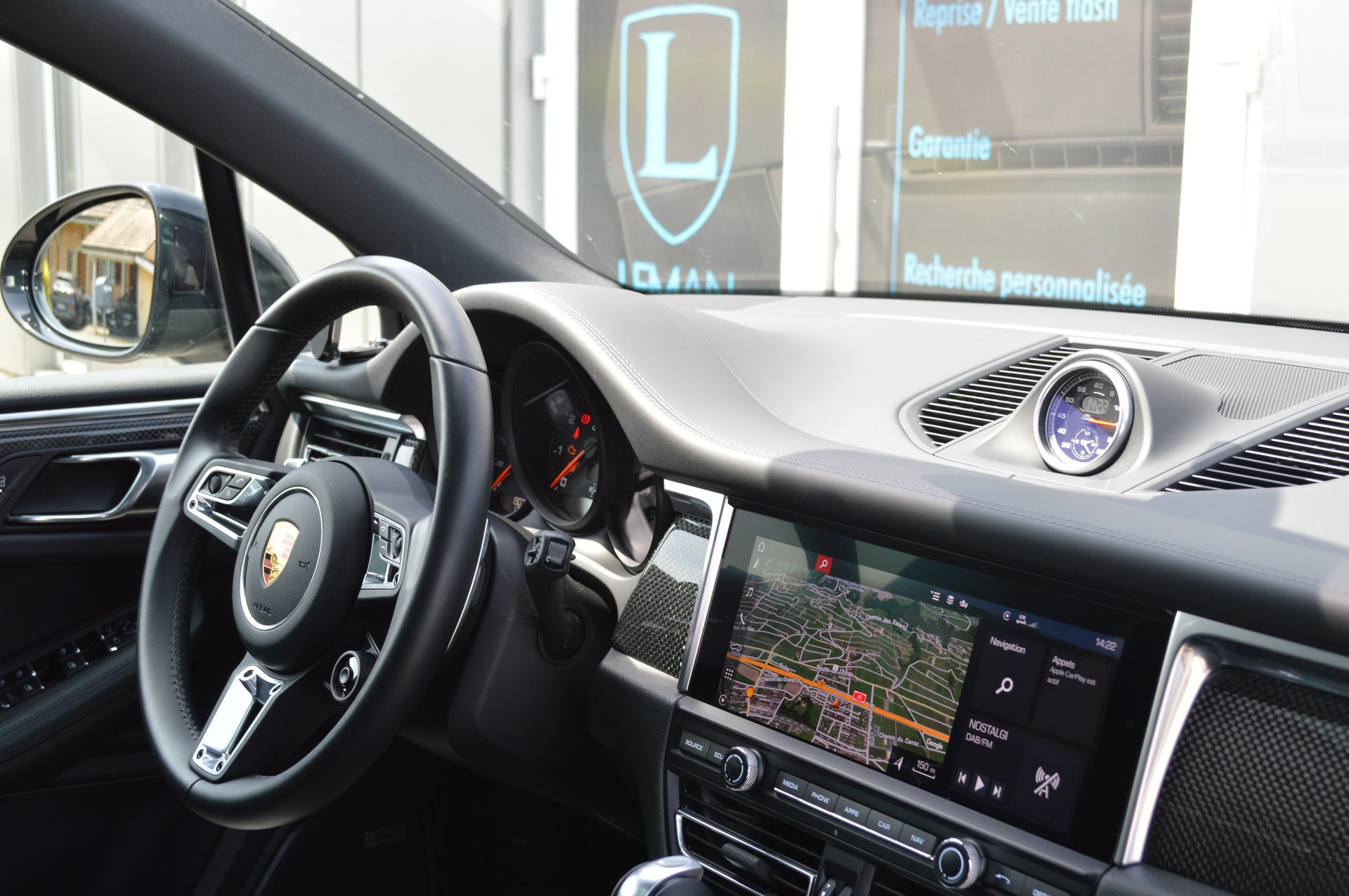 PORSCHE Macan GTS PDK-image-18